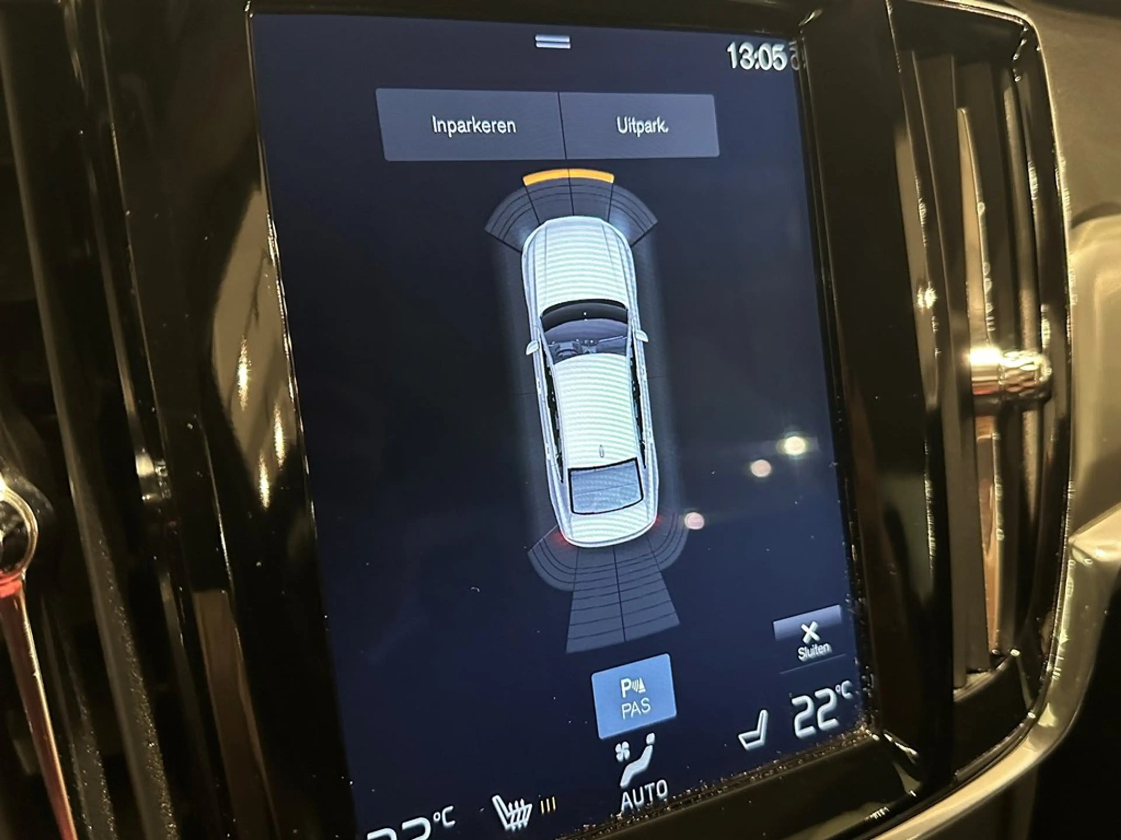 Volvo S90 D3 Momentum Pro — photo 10