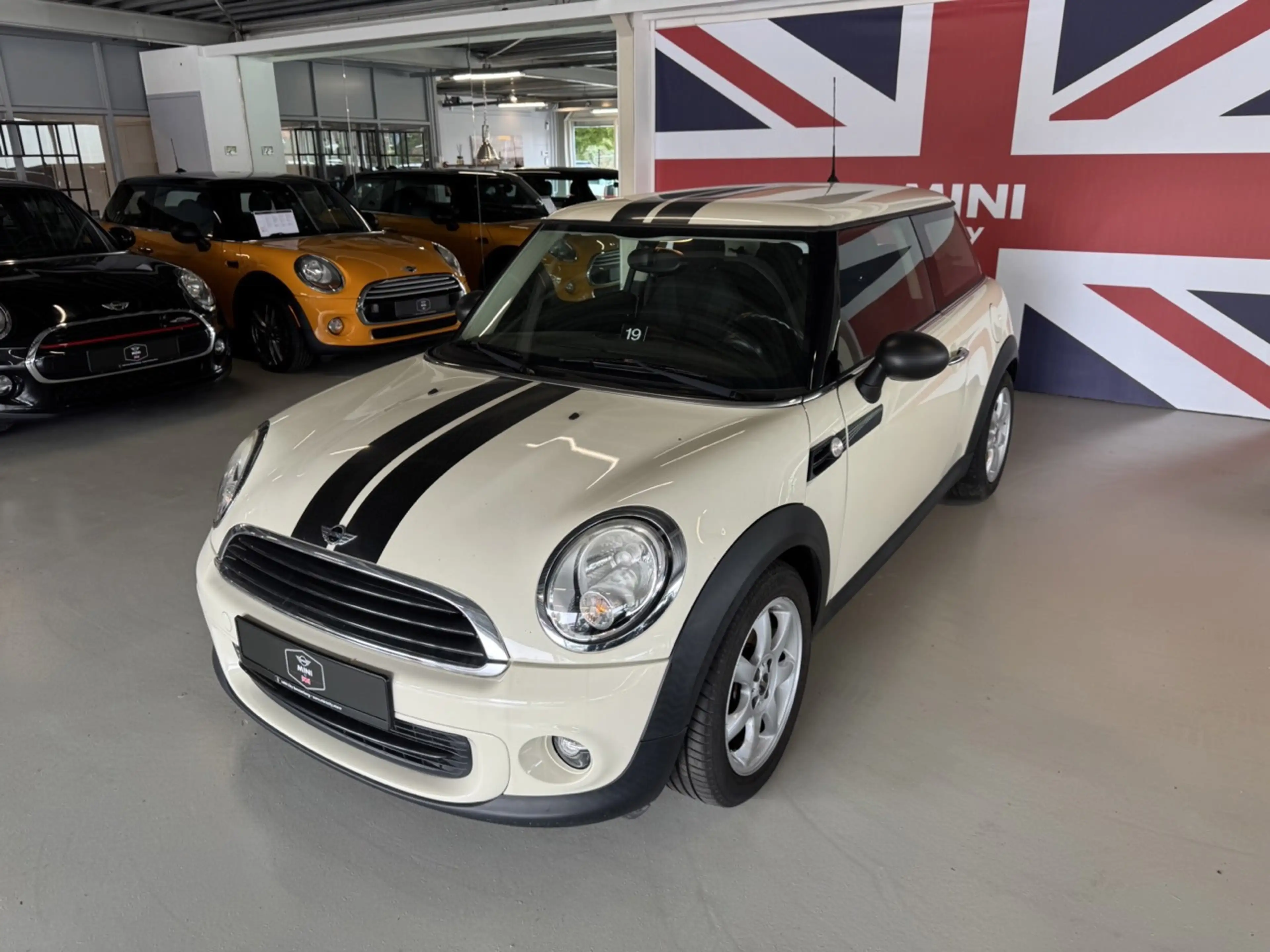 MINI One 3-Deurs 1.6 MINIMALIST Business Line ( 3 MAANDEN G — photo 3