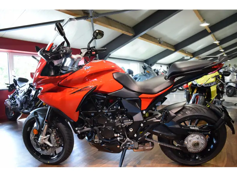 MV Agusta Turismo Veloce 800 - foto 4