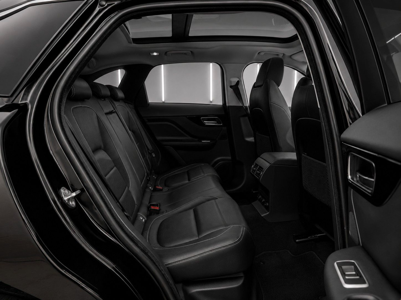 Jaguar F-Pace R-Sport AWD *Bi-Xenon*Pano*Meridian* — photo 8