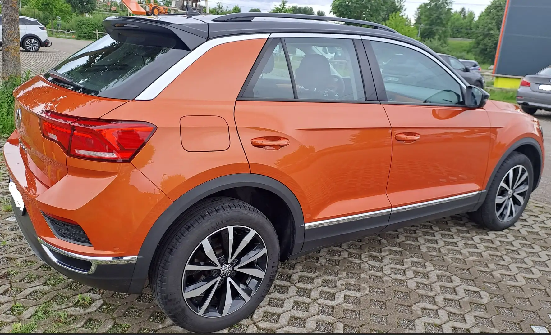Volkswagen T-Roc T-Roc 1,0 TSI Design Design Orange - 1
