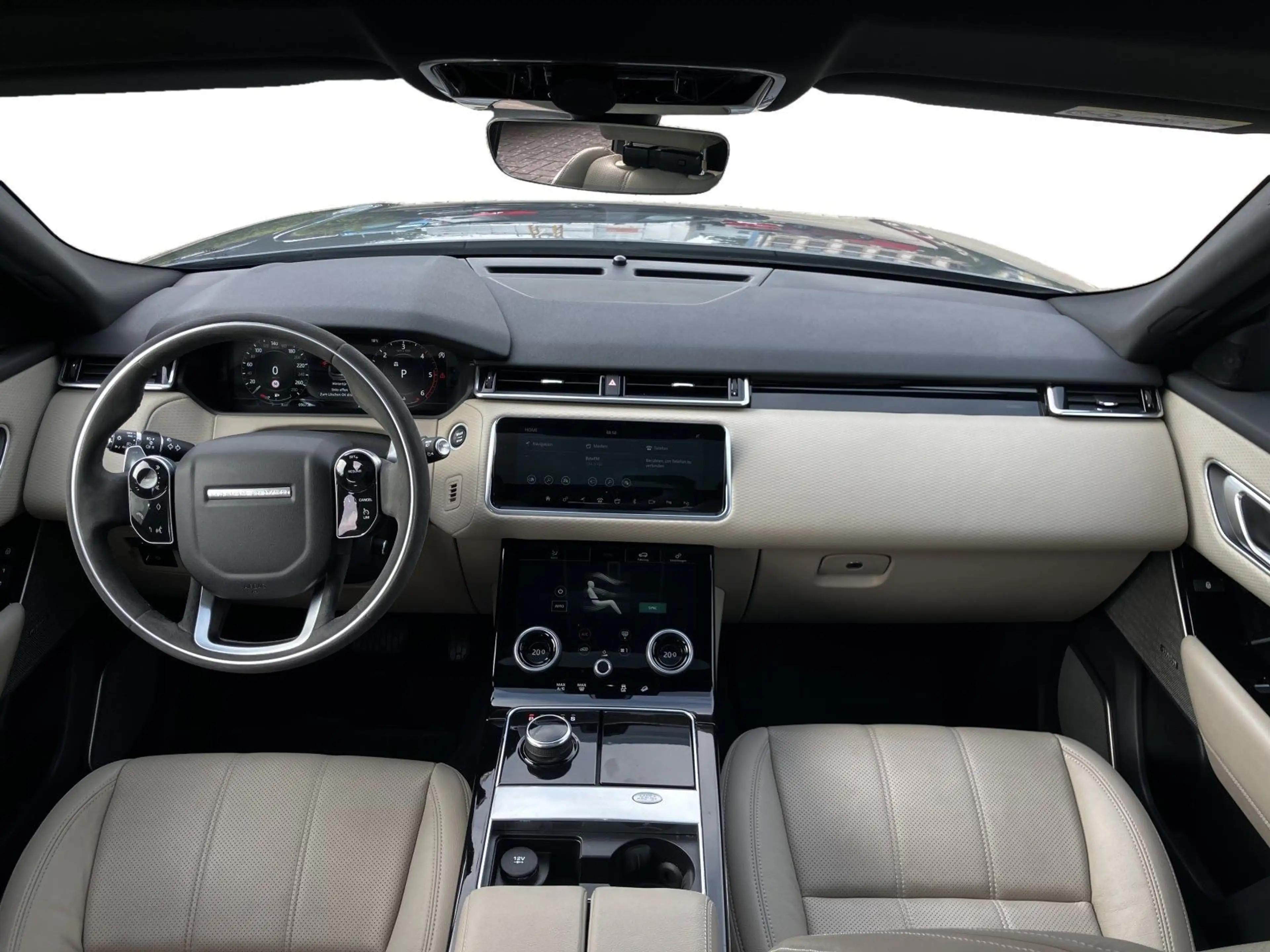 Land Rover Range Rover Velar 3.0 PANO*LEDER*NAVI*RFK — photo 13