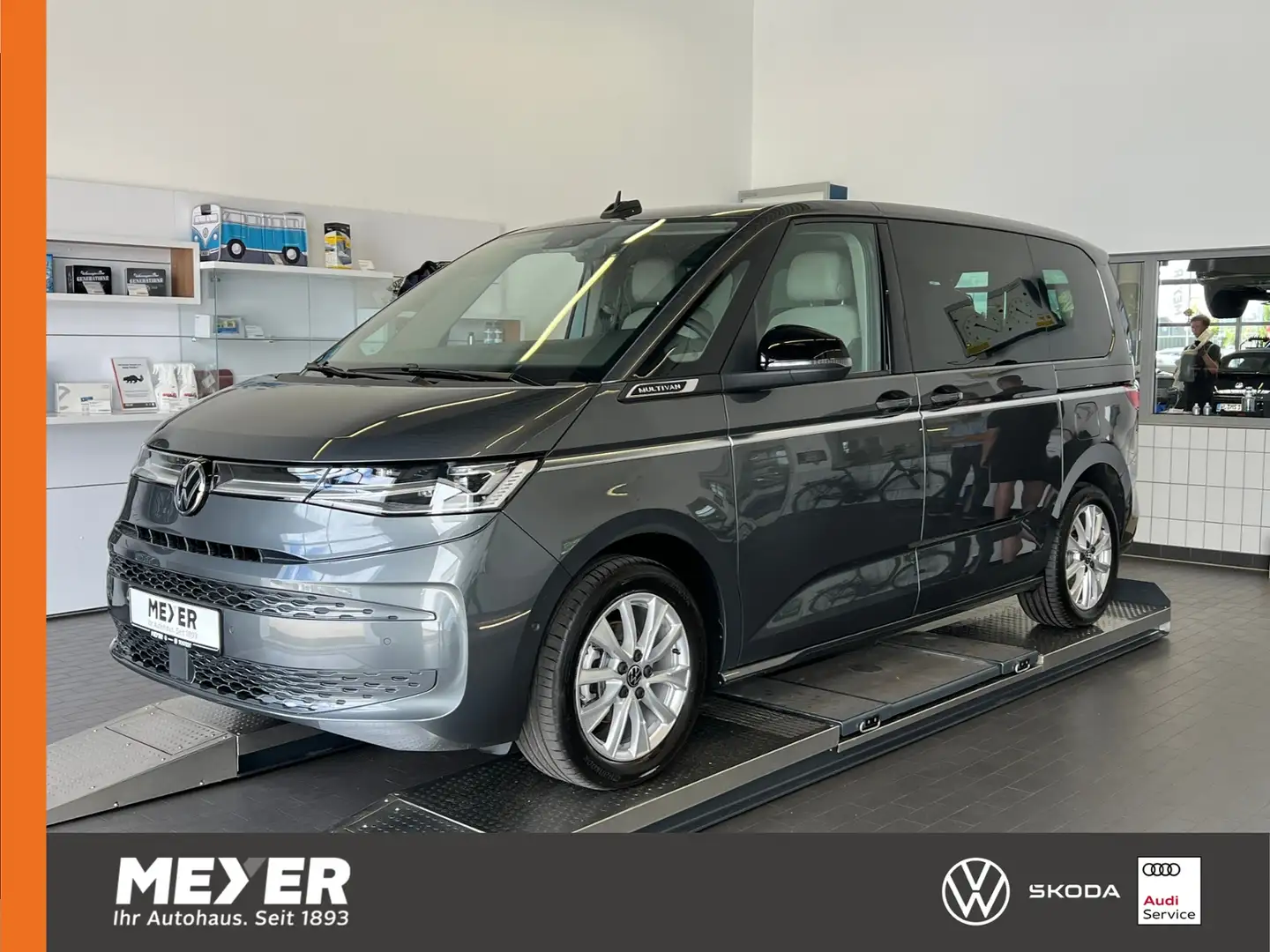 Volkswagen T7 Multivan Style 2.0 TDI DSG *AHK, IQ.Light, Panorama, LM'-1 Gris - 1