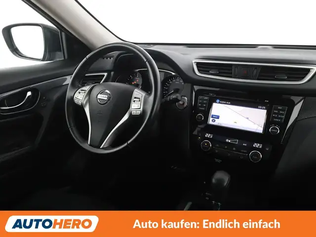 Nissan X-Trail view 13