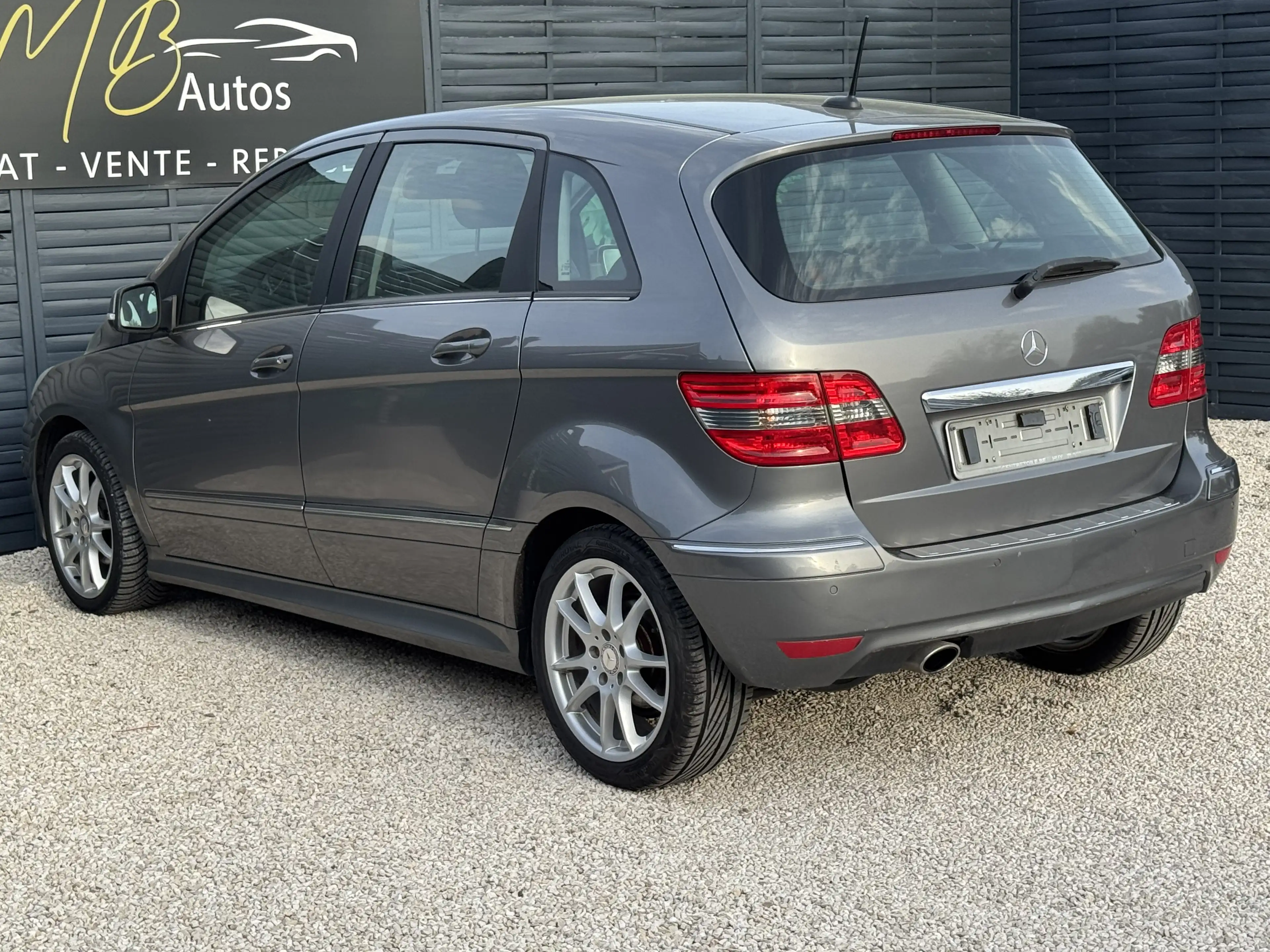 Mercedes-Benz B 160 B 160 Essential — photo 5