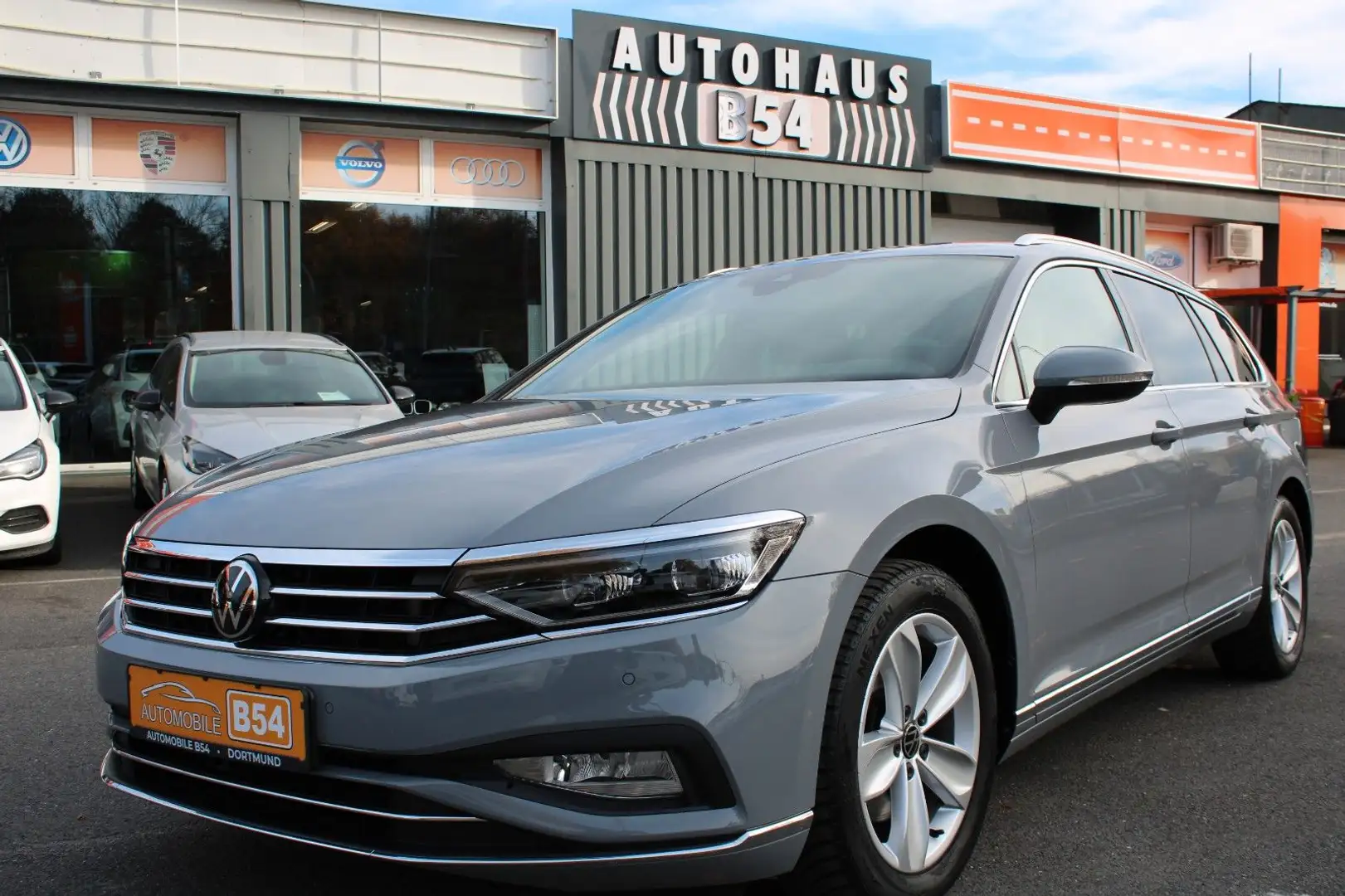 Volkswagen Passat Variant Business/LED/KAM/1HAND/1 HAND/ Noir - 1