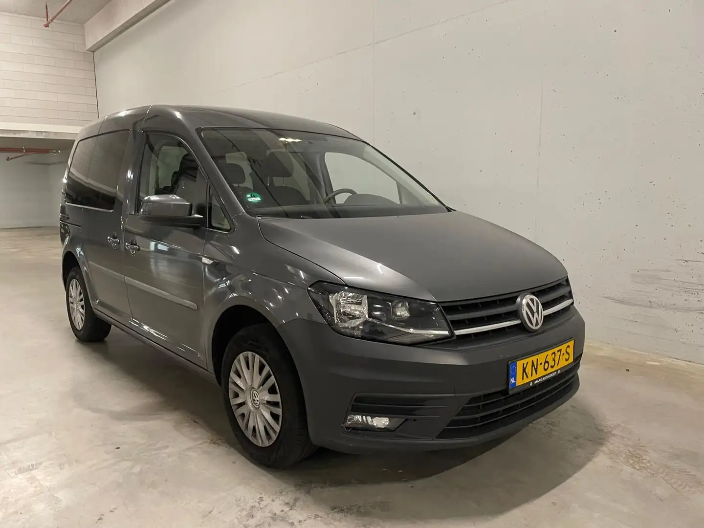 Volkswagen Caddy Combi 1.0 TSI Trendline Airco Cruise Grijs - 2