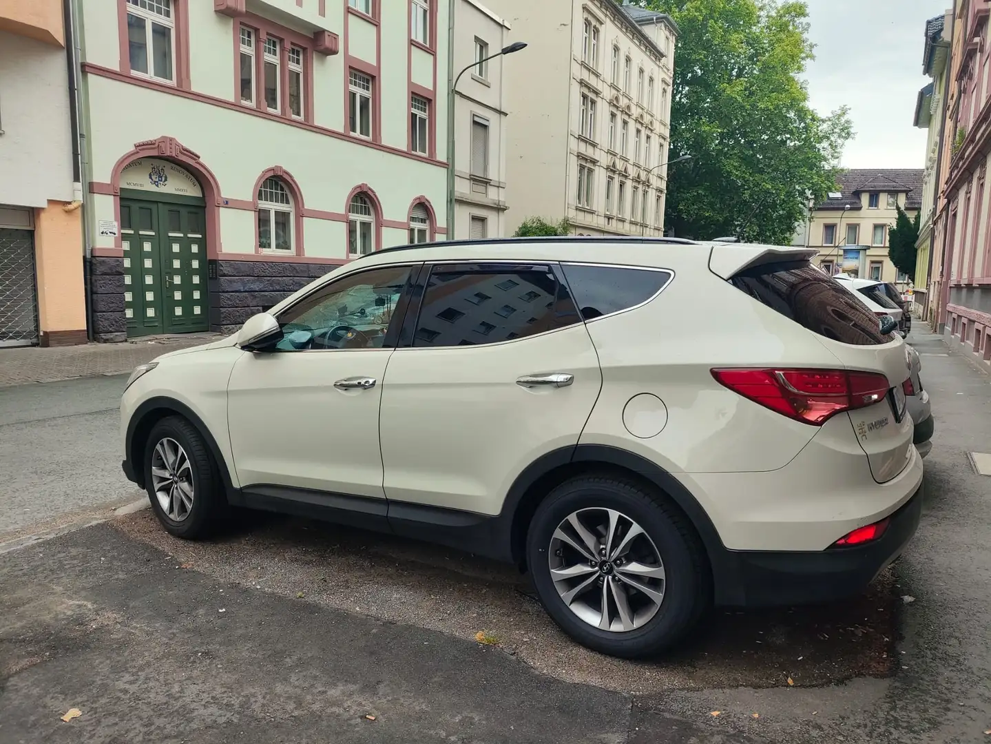 Hyundai SANTA FE Premium 4WD Béžová - 1
