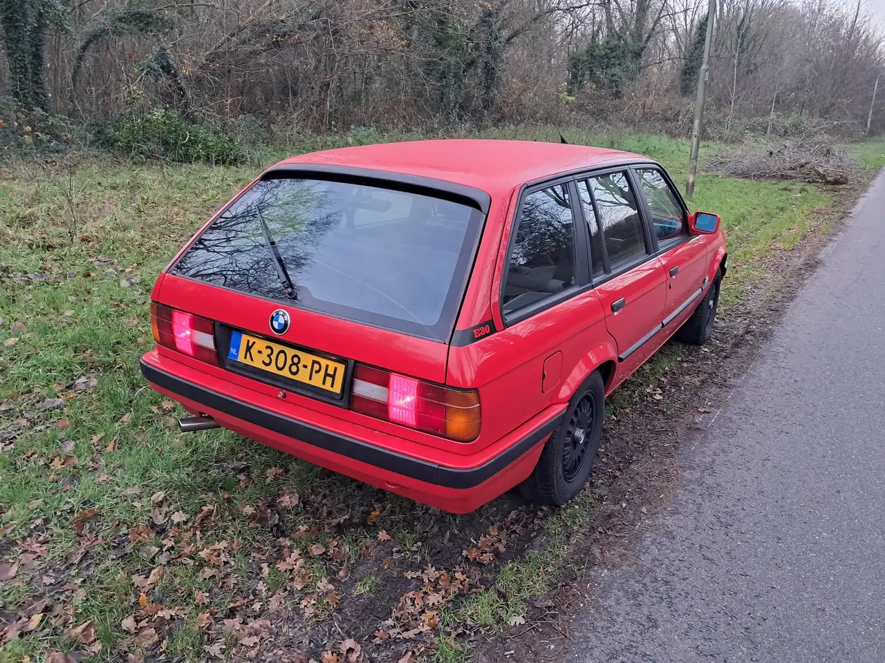 BMW 318 i Touring automaat, foto 10