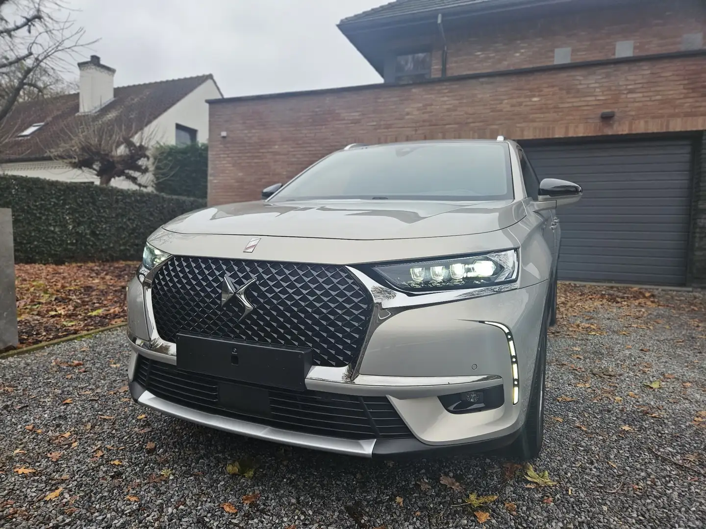 DS Automobiles DS 7 Crossback Opera Beige - 1