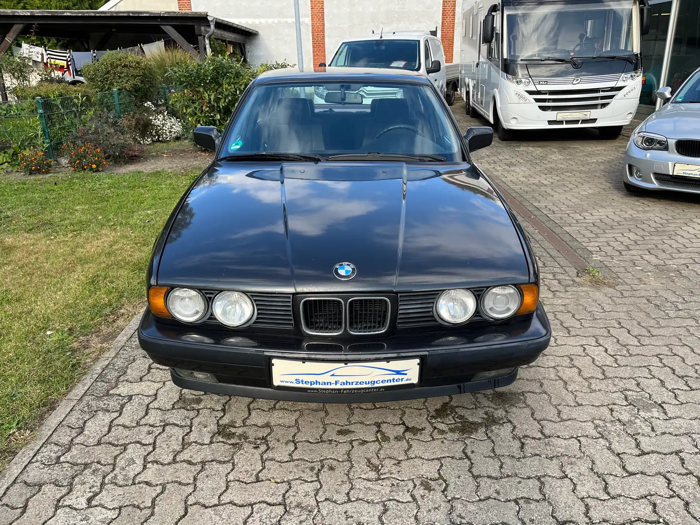 BMW 520 520i aus 1.Hand ,,Oldtimer“ im Original-Zustand Noir - 1