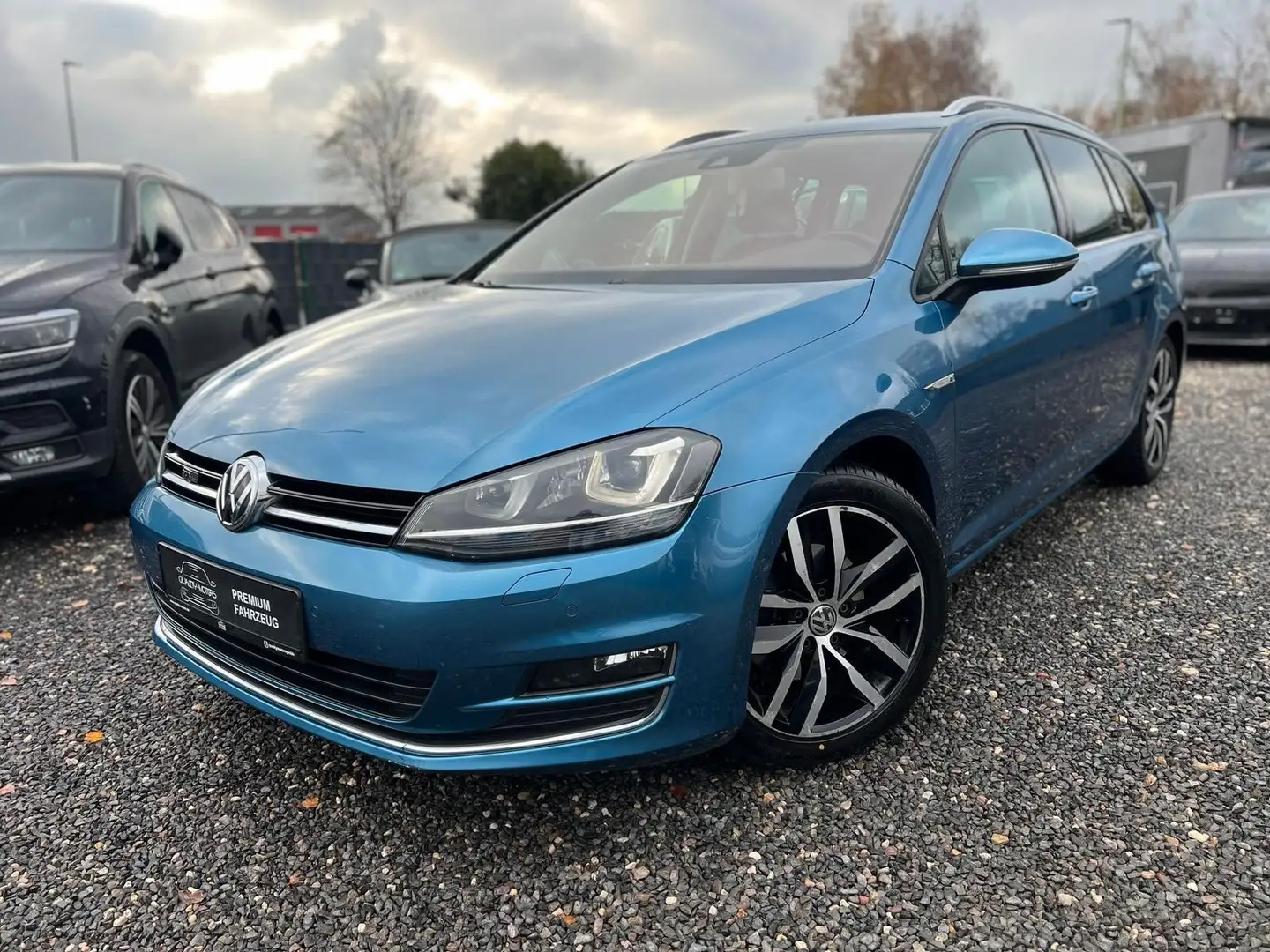 Volkswagen Golf GOLF VII HIGHLINE-LEDER-KAMERA-LED-AHK-NAVI Blau - 1