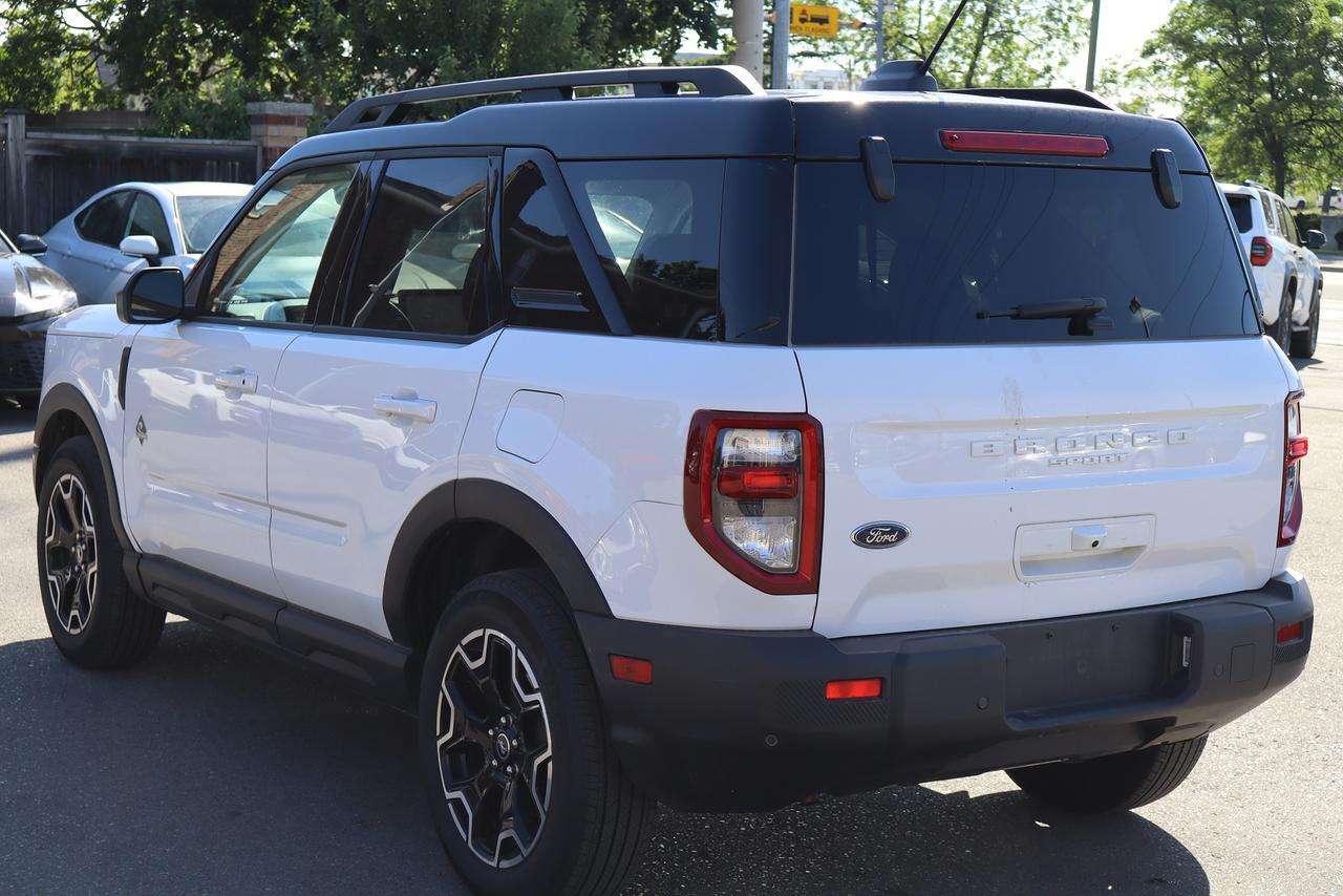 2025 Ford Bronco Sport Outer Banks 4x4 — снимка 1