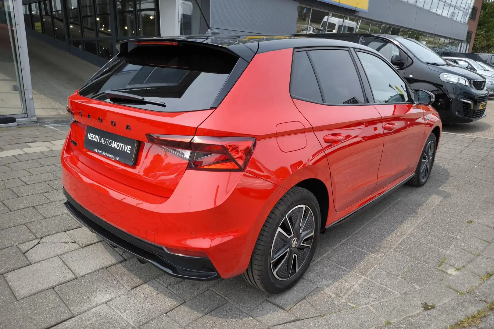 Skoda Fabia 1.0 TSI Monte Carlo Automaat | Navigatie via App | Rouge - 2