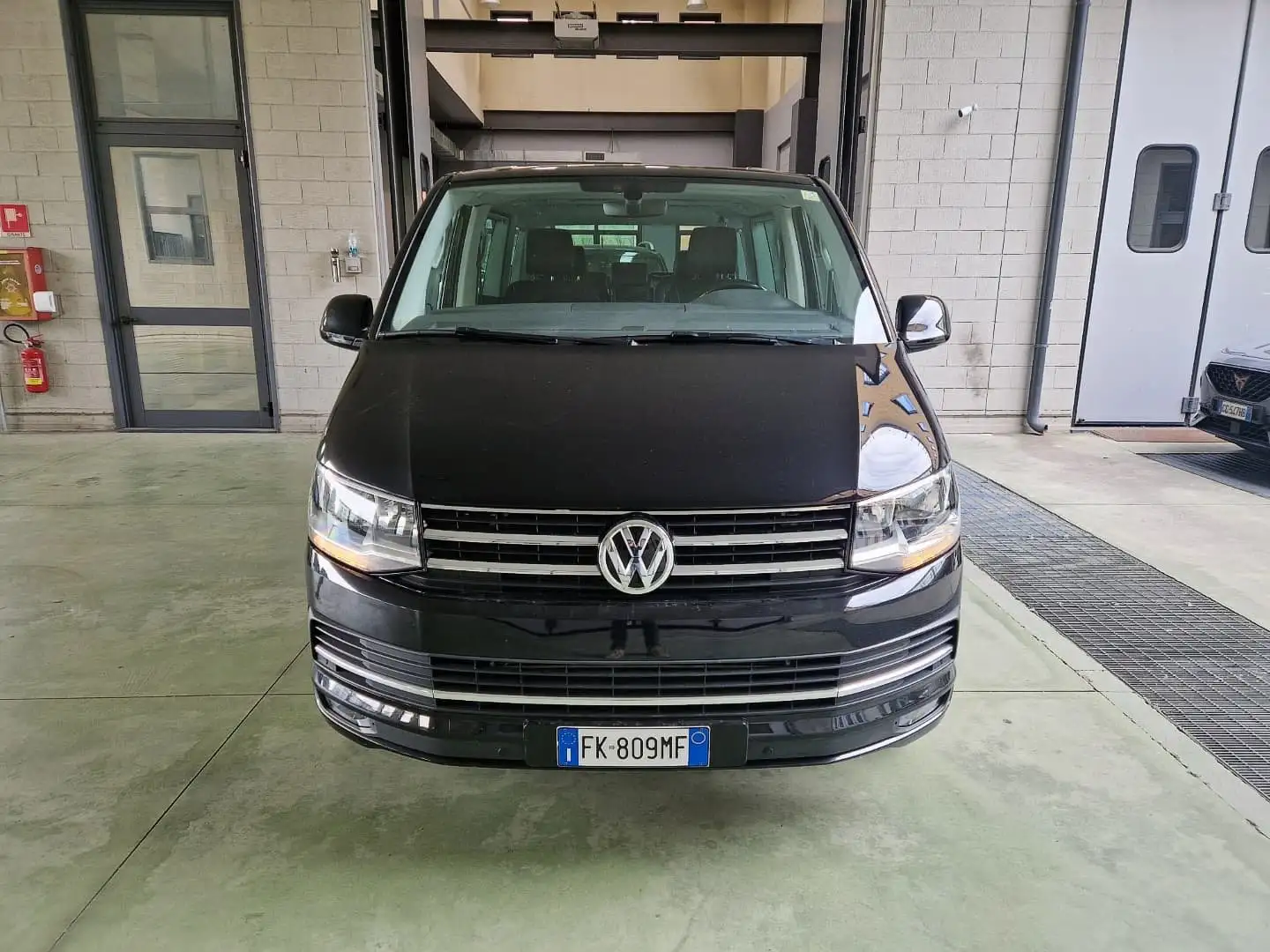 Volkswagen T6 Multivan 2.0 tdi Highline 204cv dsg - 2