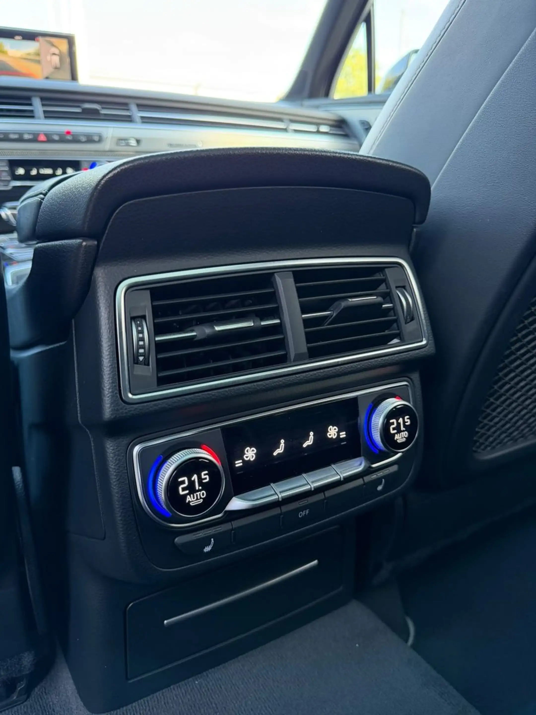 Audi SQ7 4.0 TDI quattro ABT PANO ACC — photo 15