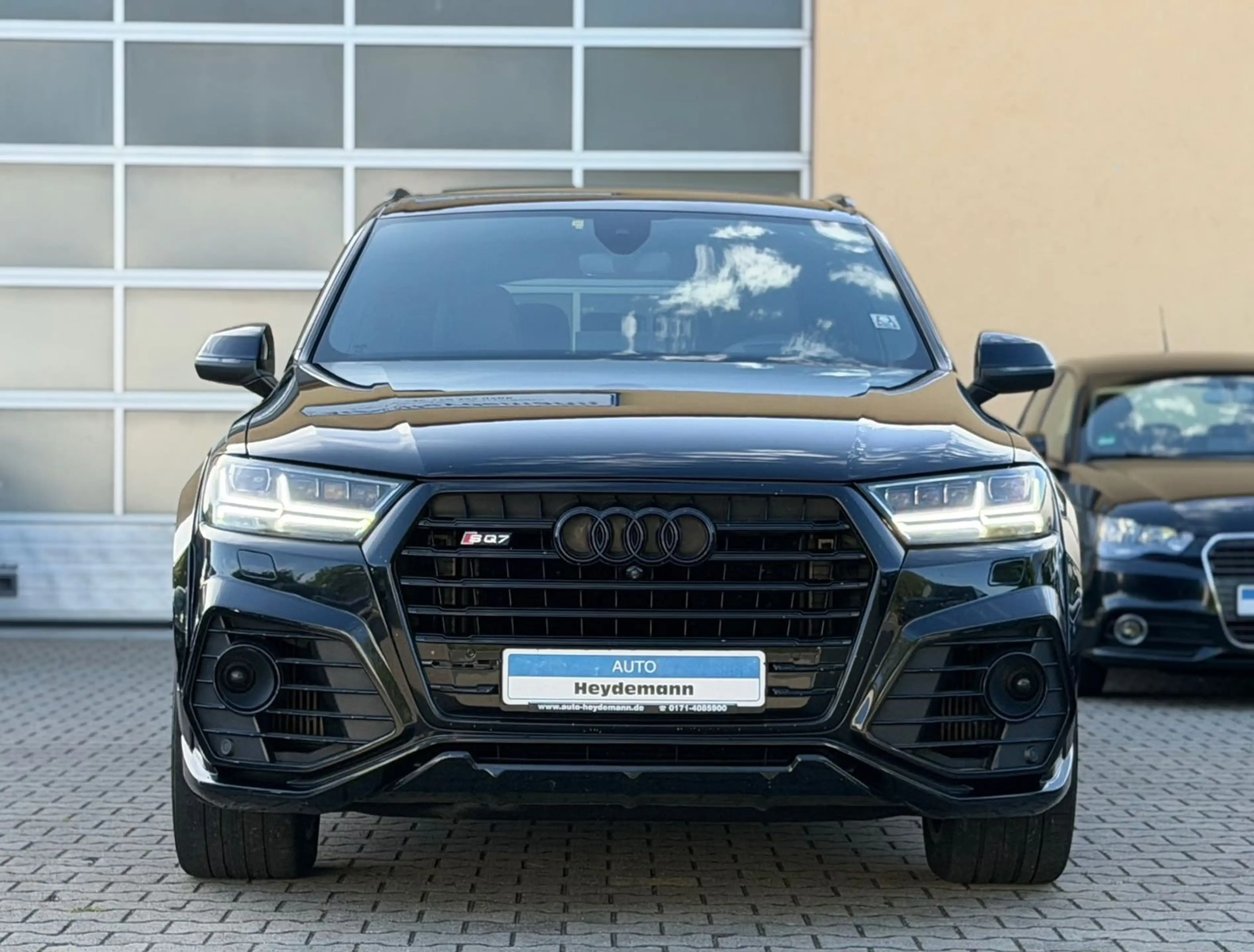 Audi SQ7 4.0 TDI quattro ABT PANO ACC — photo 3