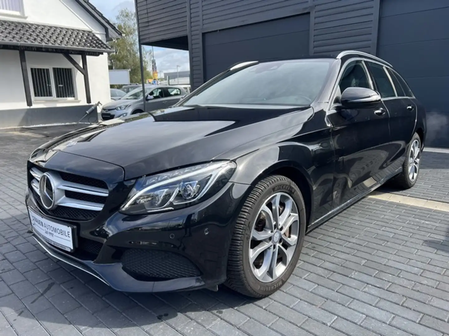 Mercedes-Benz C 350 T e Avantgarde+LED+Navi+Leder+Standhzg+ Black - 1
