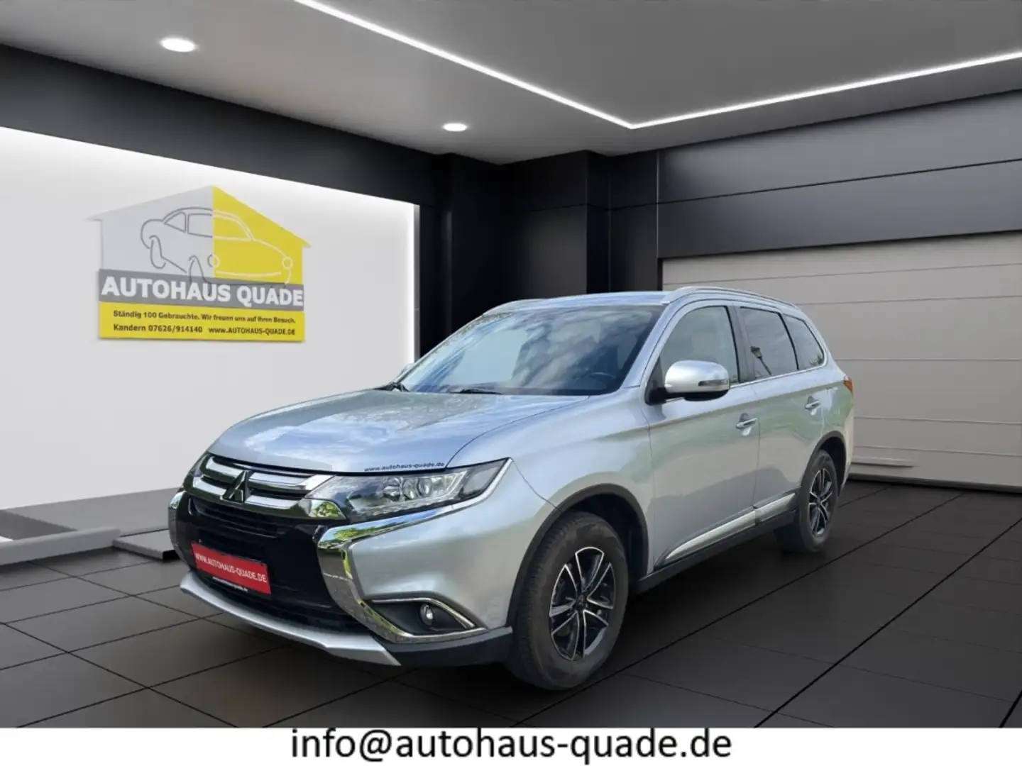 Mitsubishi Outlander Edition 100 2WD 2.0 MIVEC Mehrzonenklima DAB SHZ R Silber - 1