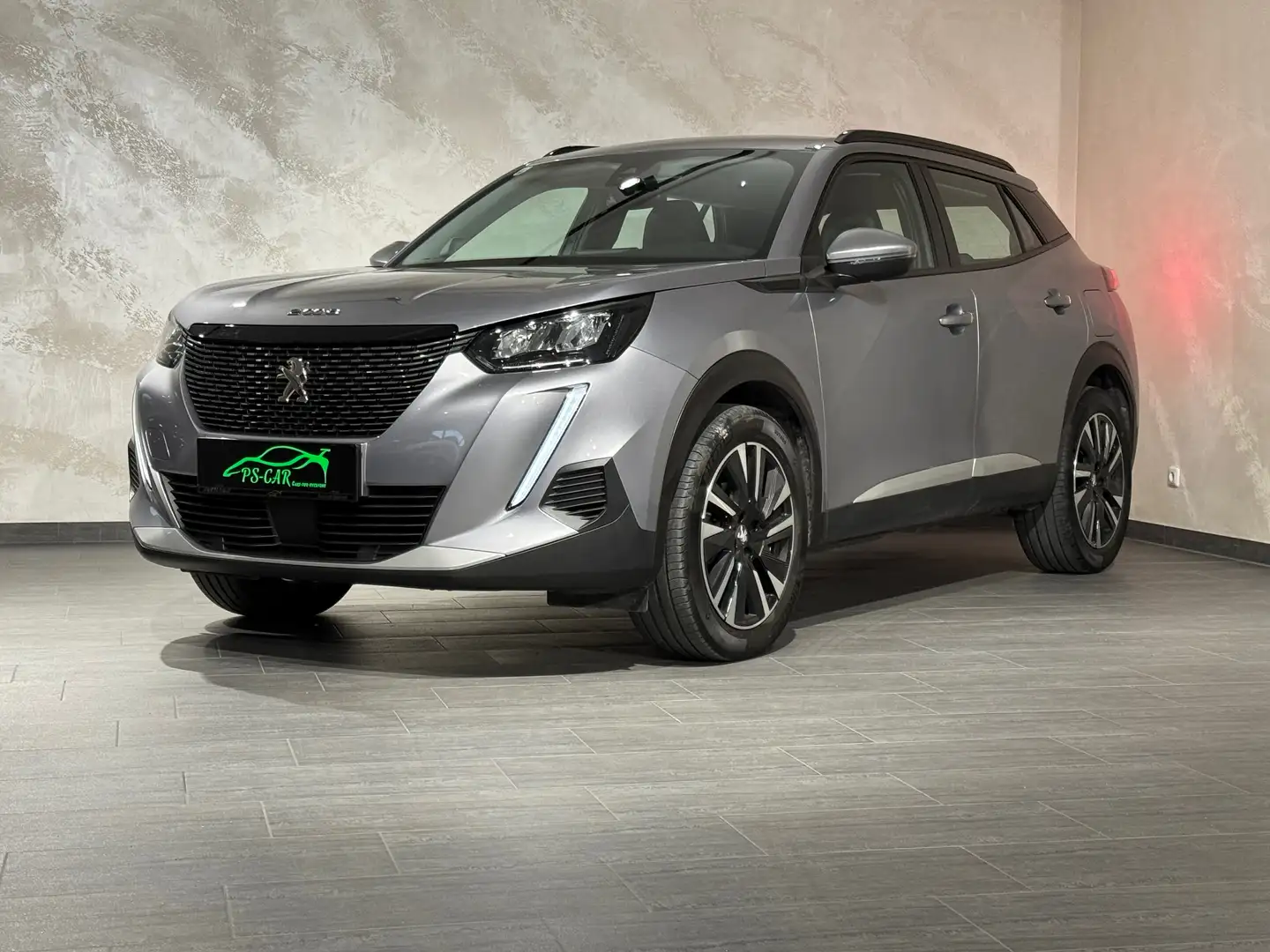 Peugeot 2008 Allure Grau - 2
