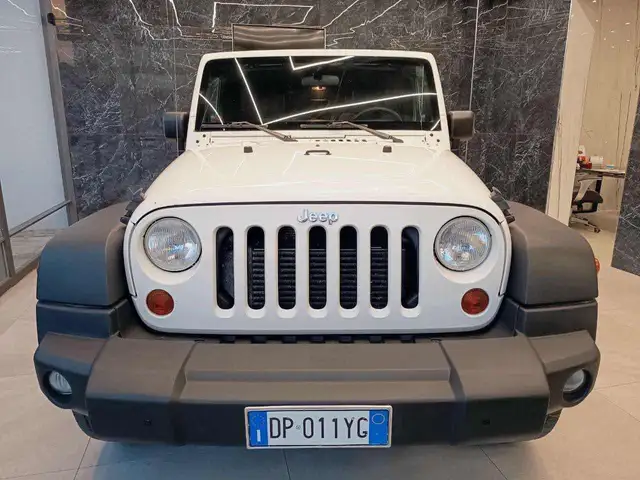Jeep Wrangler 2.8 CRD DPF UNLIMITED SPORT AUTO