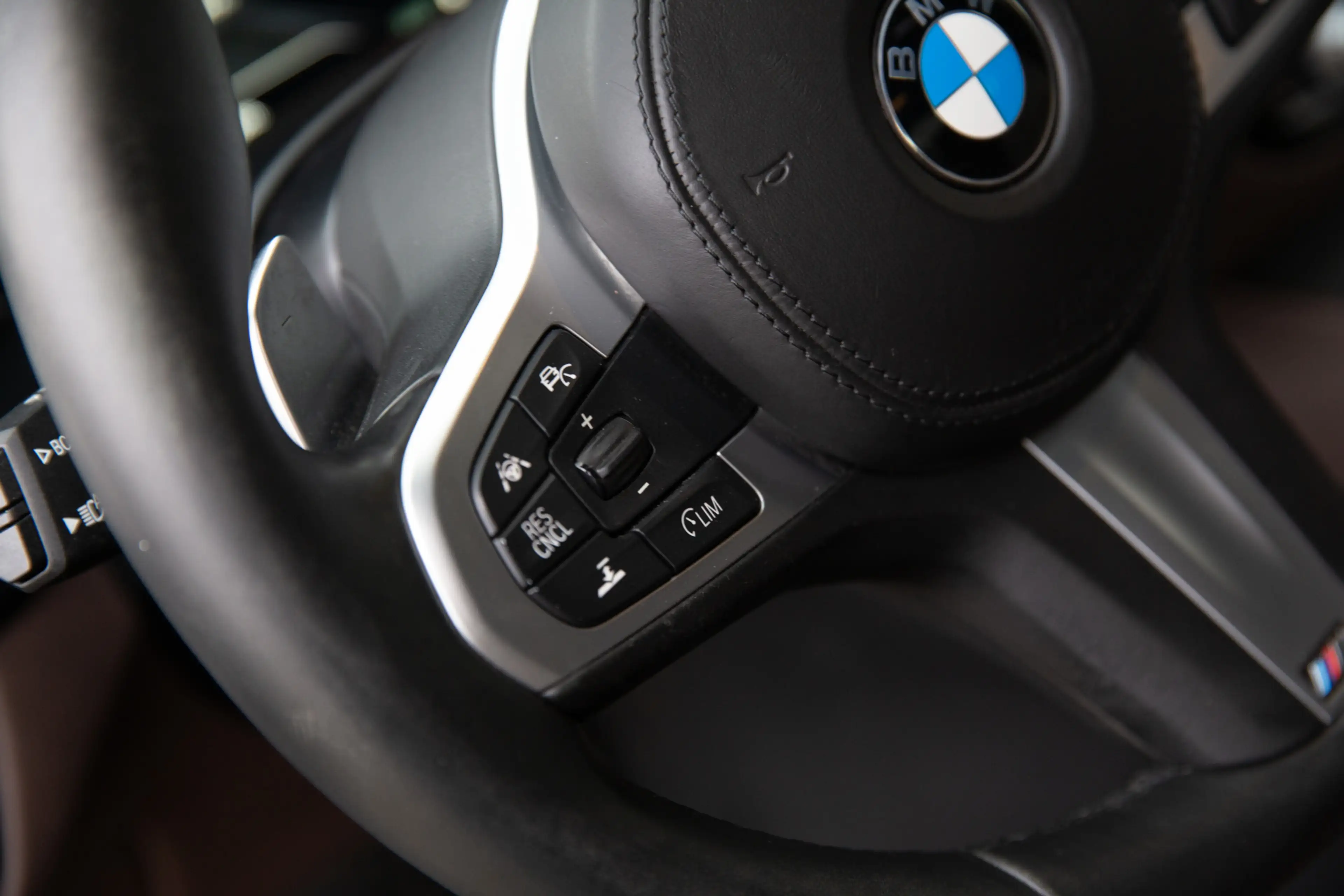 BMW M550 5-serie M550i xDrive M-Sport , 4-wielsturing, Pano — photo 11