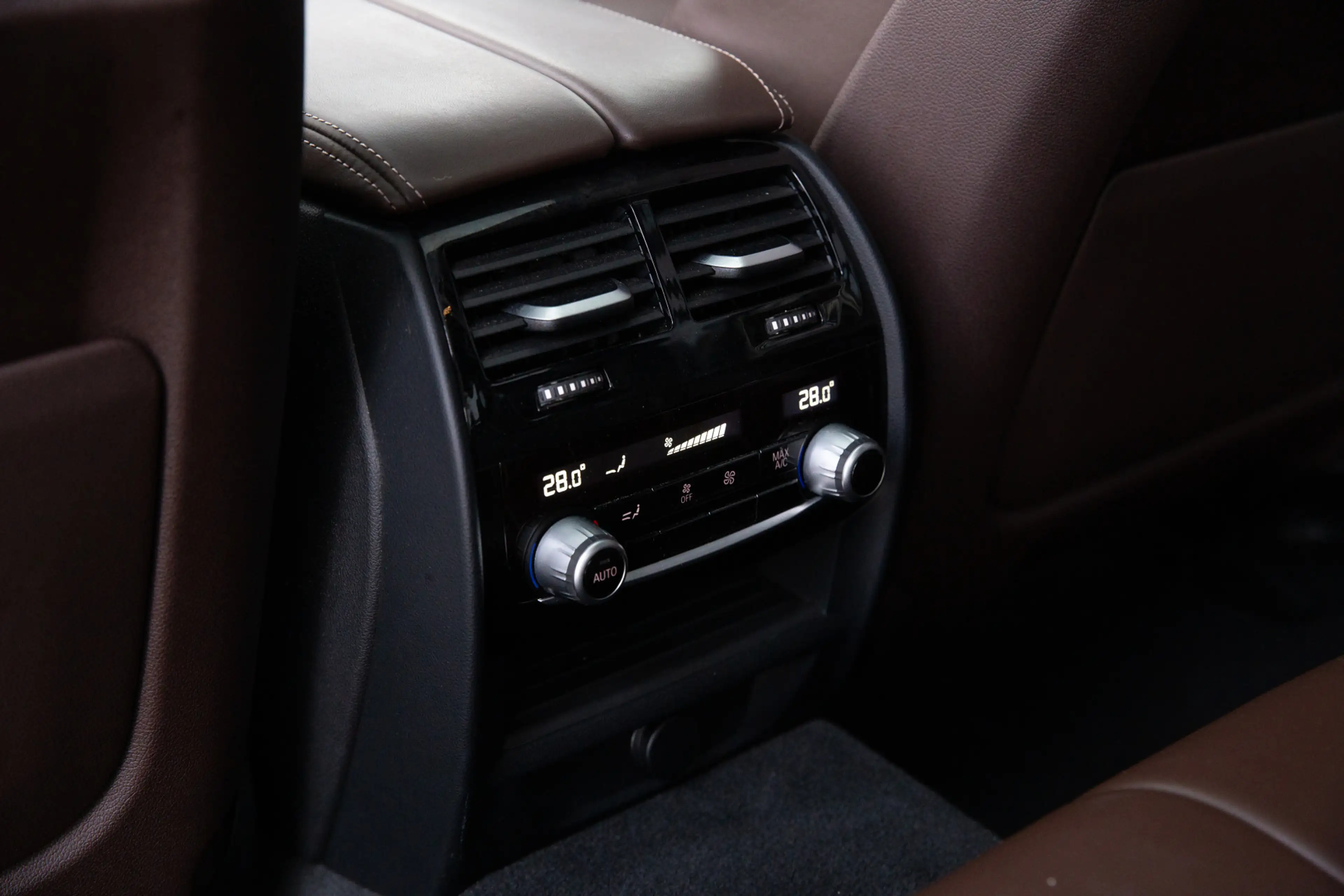 BMW M550 5-serie M550i xDrive M-Sport , 4-wielsturing, Pano — photo 32