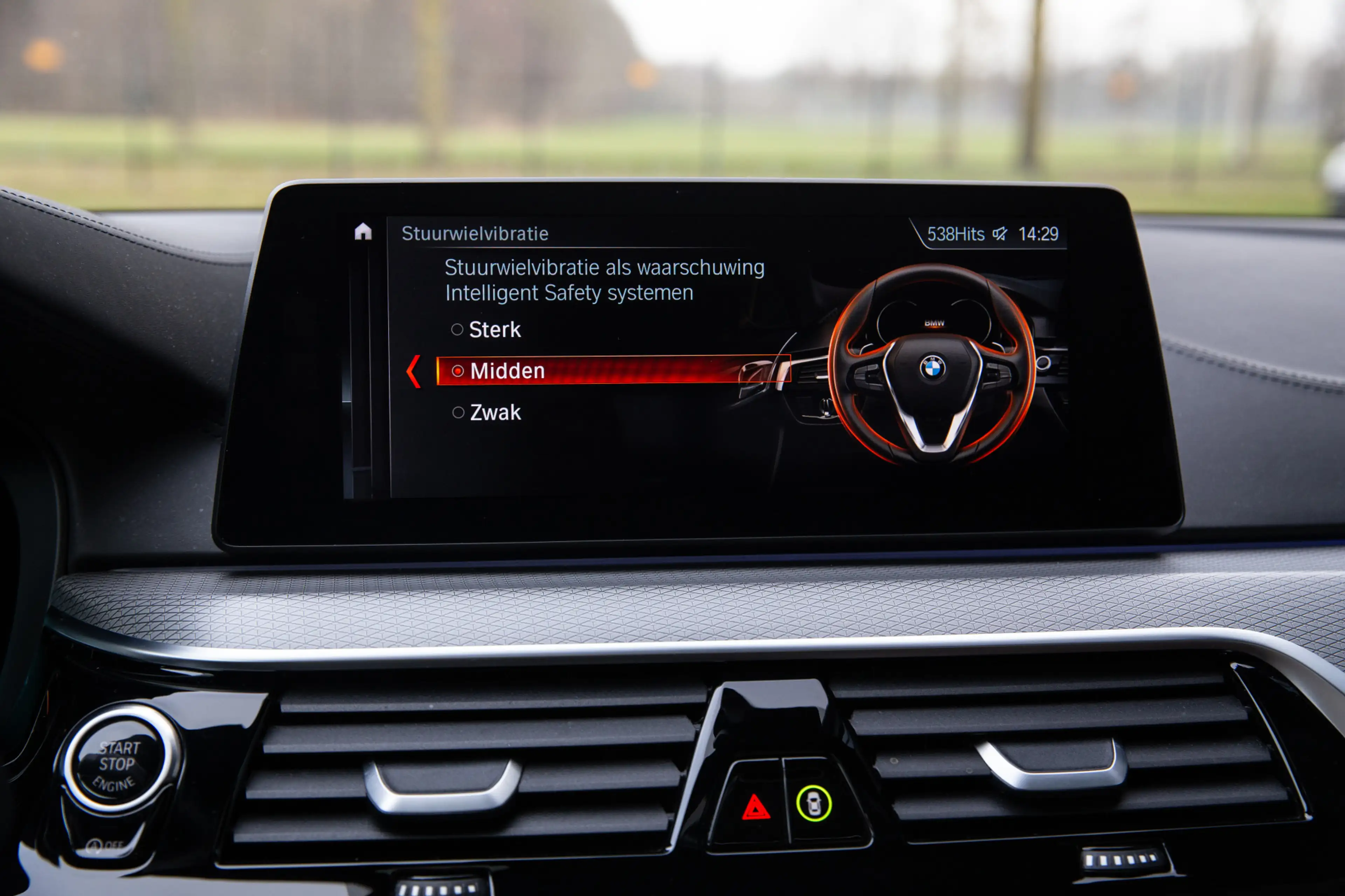 BMW M550 5-serie M550i xDrive M-Sport , 4-wielsturing, Pano — photo 21
