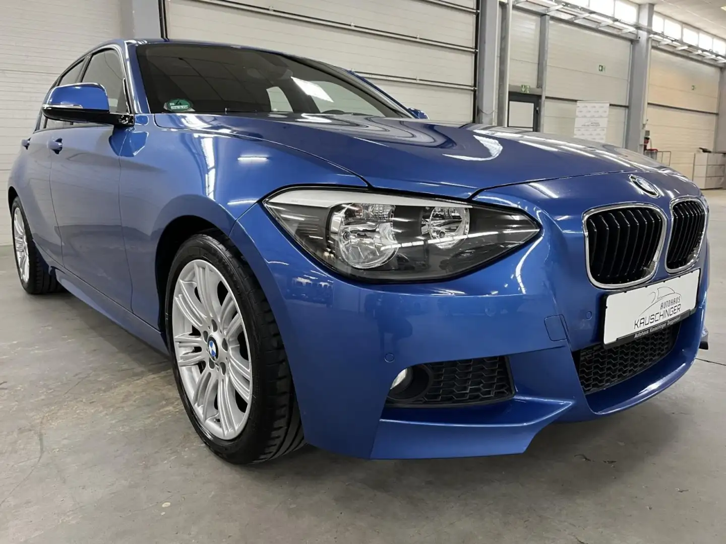 BMW 118 1 Limousine 5-trg. 118 d M PAKET SHZ ALCANTARA ALU Blau - 2