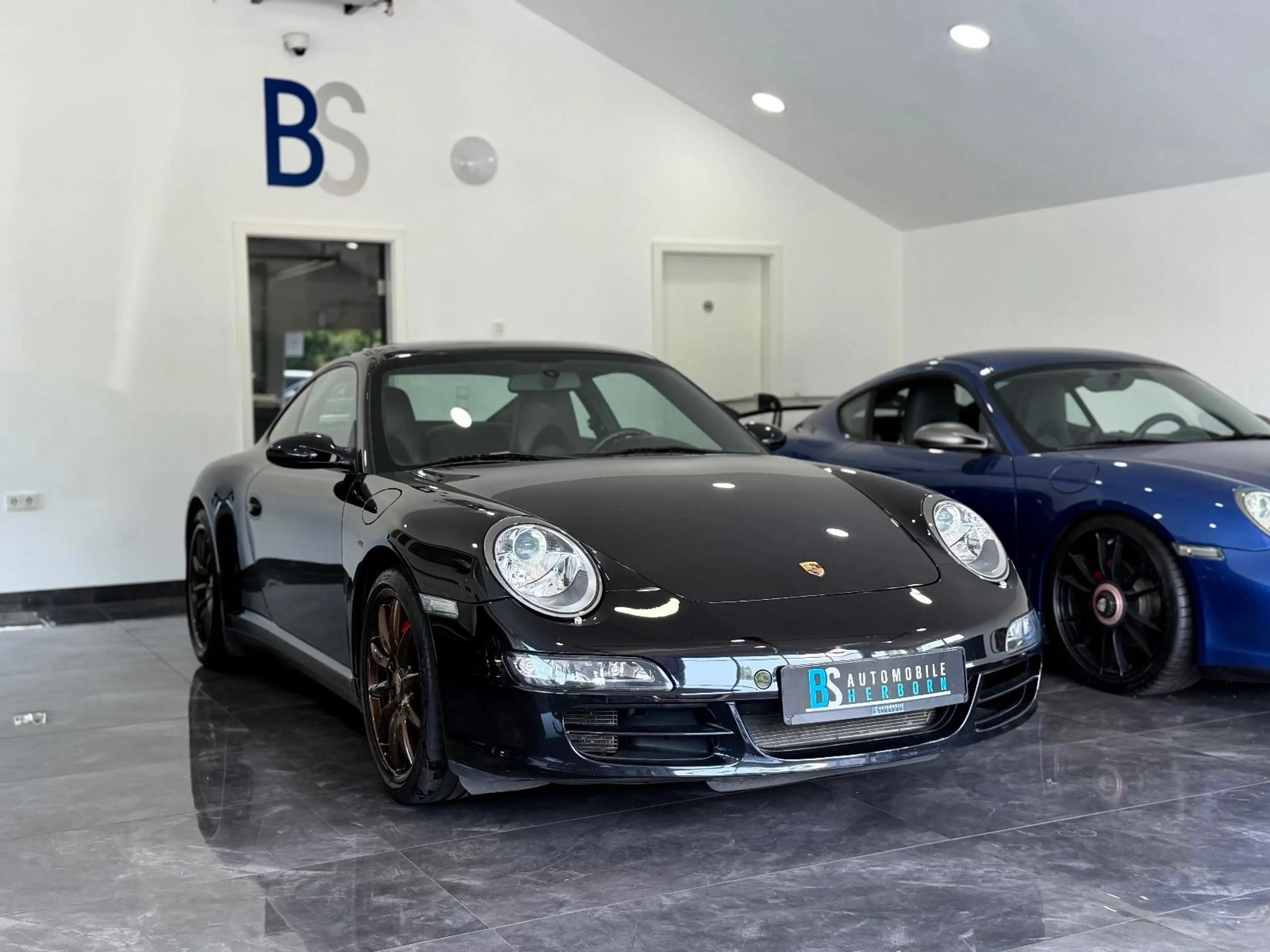 Porsche 997 911 Carrera 4S Coupé Sport-Chrono Plus — photo 4