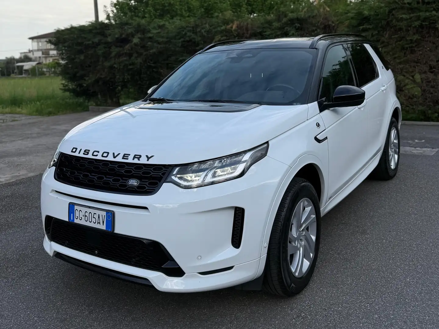 Land Rover Discovery Sport 5 anni di garanzia 2.0d mhev R-Dynamic awd 163cv Bianco - 1