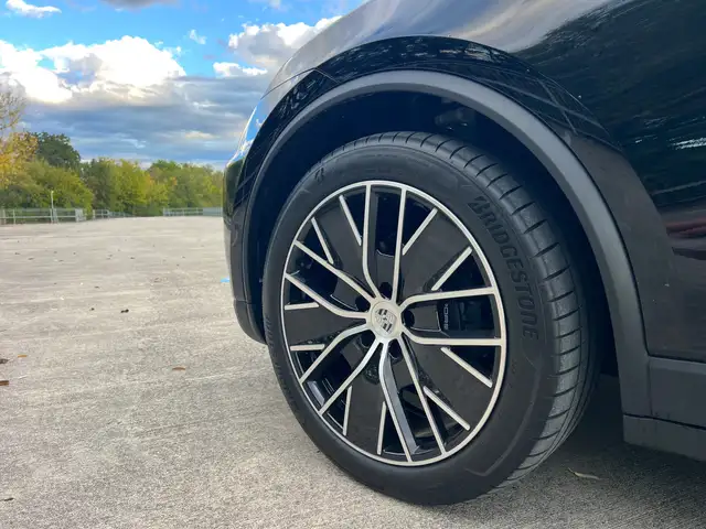 Porsche Macan 4 BOSE PANO 14 WEGE SITZE KAMERA SPORT CHRONO TOP! Ansicht 8