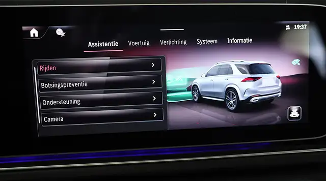 Mercedes-Benz Gle view 24