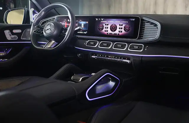 Mercedes-Benz Gle view 6