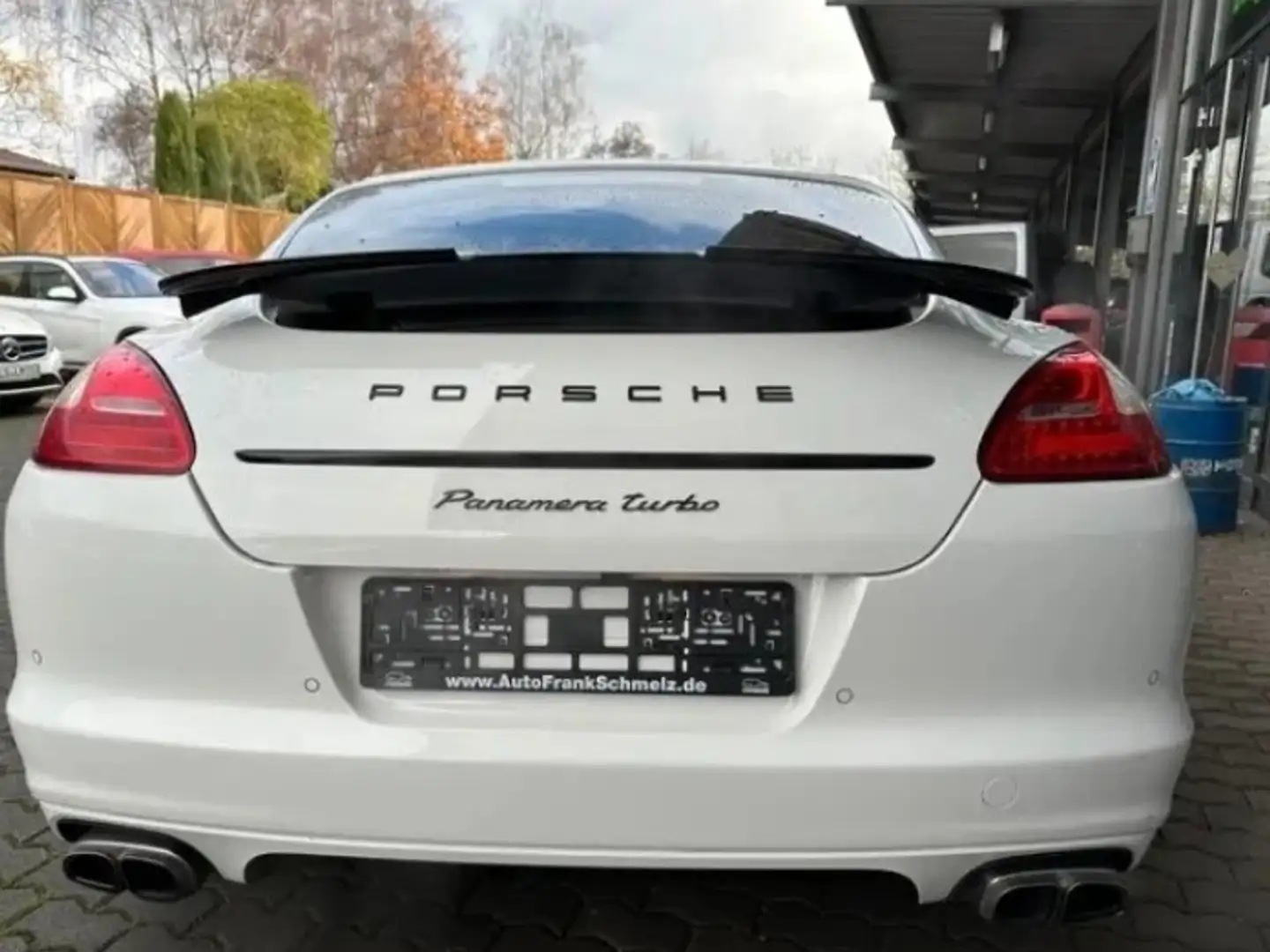 Porsche Panamera 3.0D kit gts Blanc - 1
