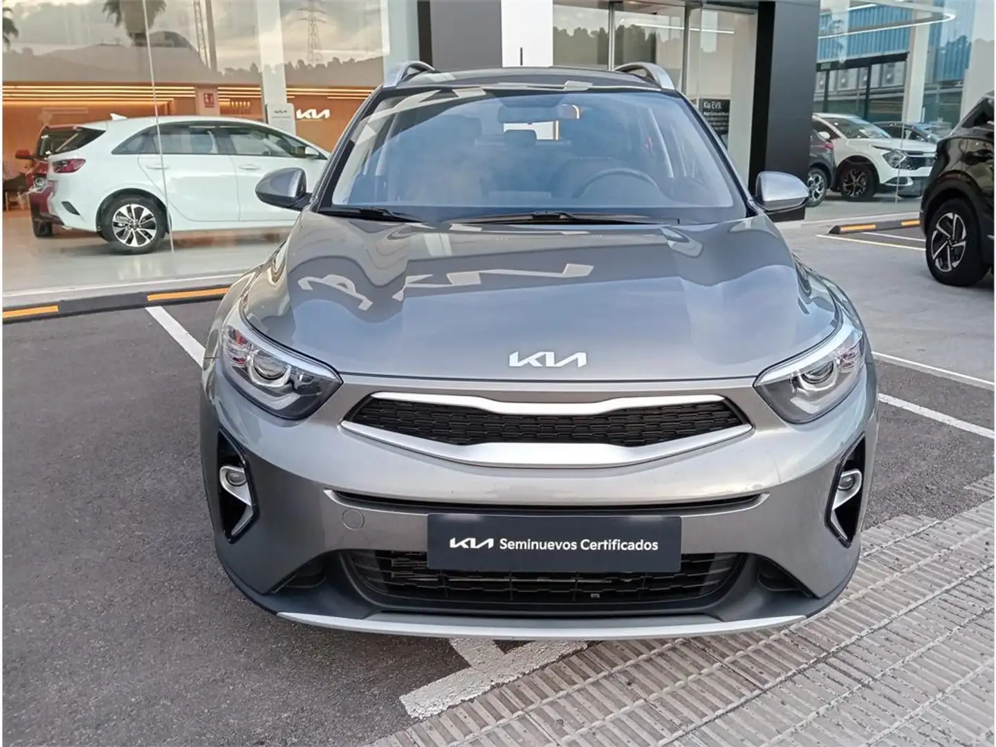 Kia Stonic 1.0 T-GDi MHEV Concept 100 - 2