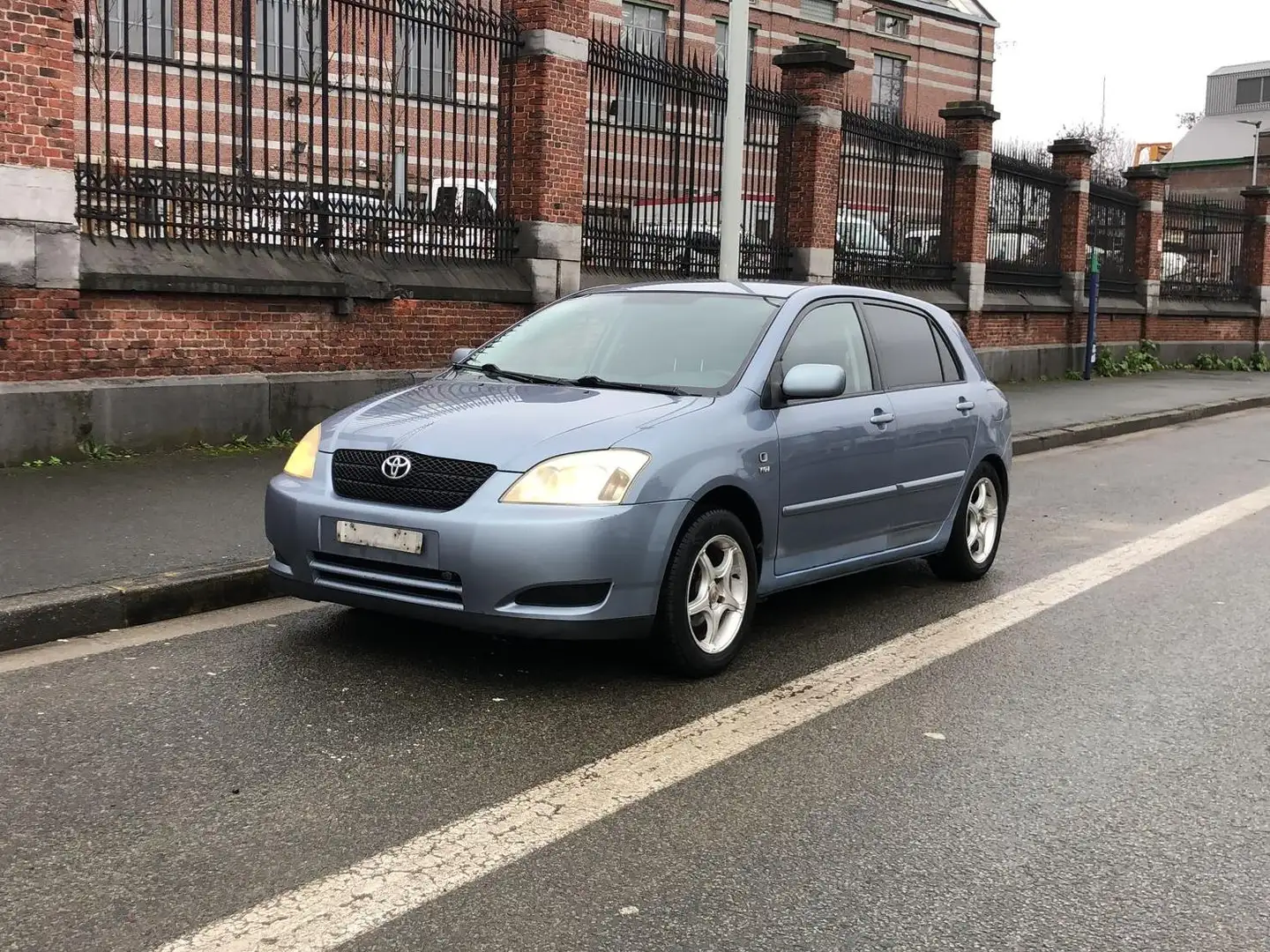 Toyota Corolla 1.4i VVT-i 16v Linea Luna Blau - 1