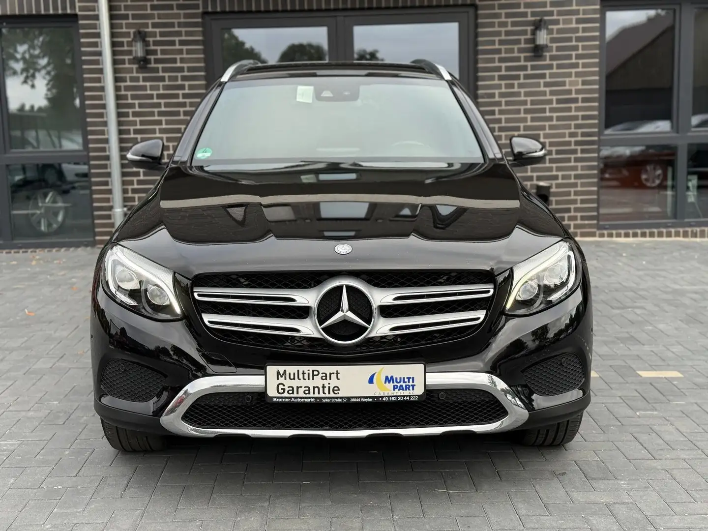 Mercedes-Benz GLC 250 4Matic*Leder*Panorama*Kamera*1Hand*Navi* Schwarz - 2