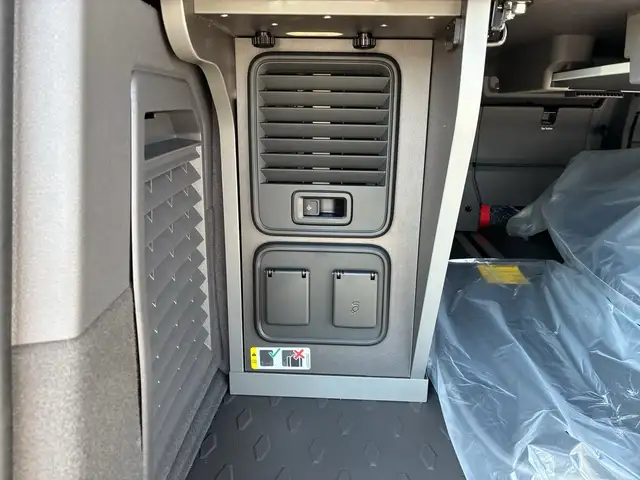 Volkswagen T7 California VW T7 California Beach TDI Ansicht 5