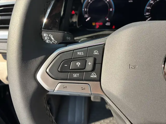 Volkswagen T7 California VW T7 California Beach TDI Ansicht 11