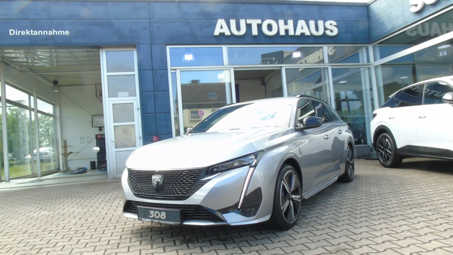 Peugeot 308 SW GT PT130 EAT8, Frontscheibenheizung, u.v.m. Grau - 1