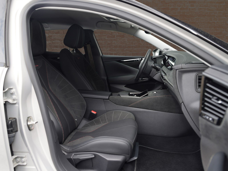DS Automobiles DS 4 DS4 1,2 Ltr - PureTech / Performance Line + / 131 — photo 7