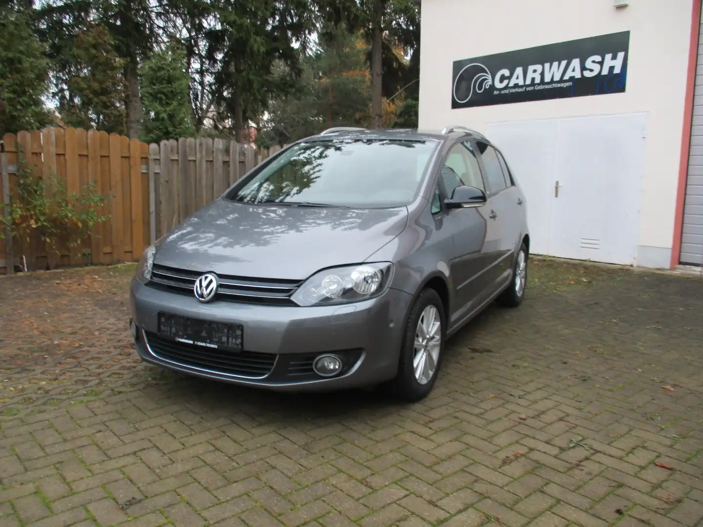 Volkswagen Golf Plus VI Style / Klima / TÜV Neu Grau - 2