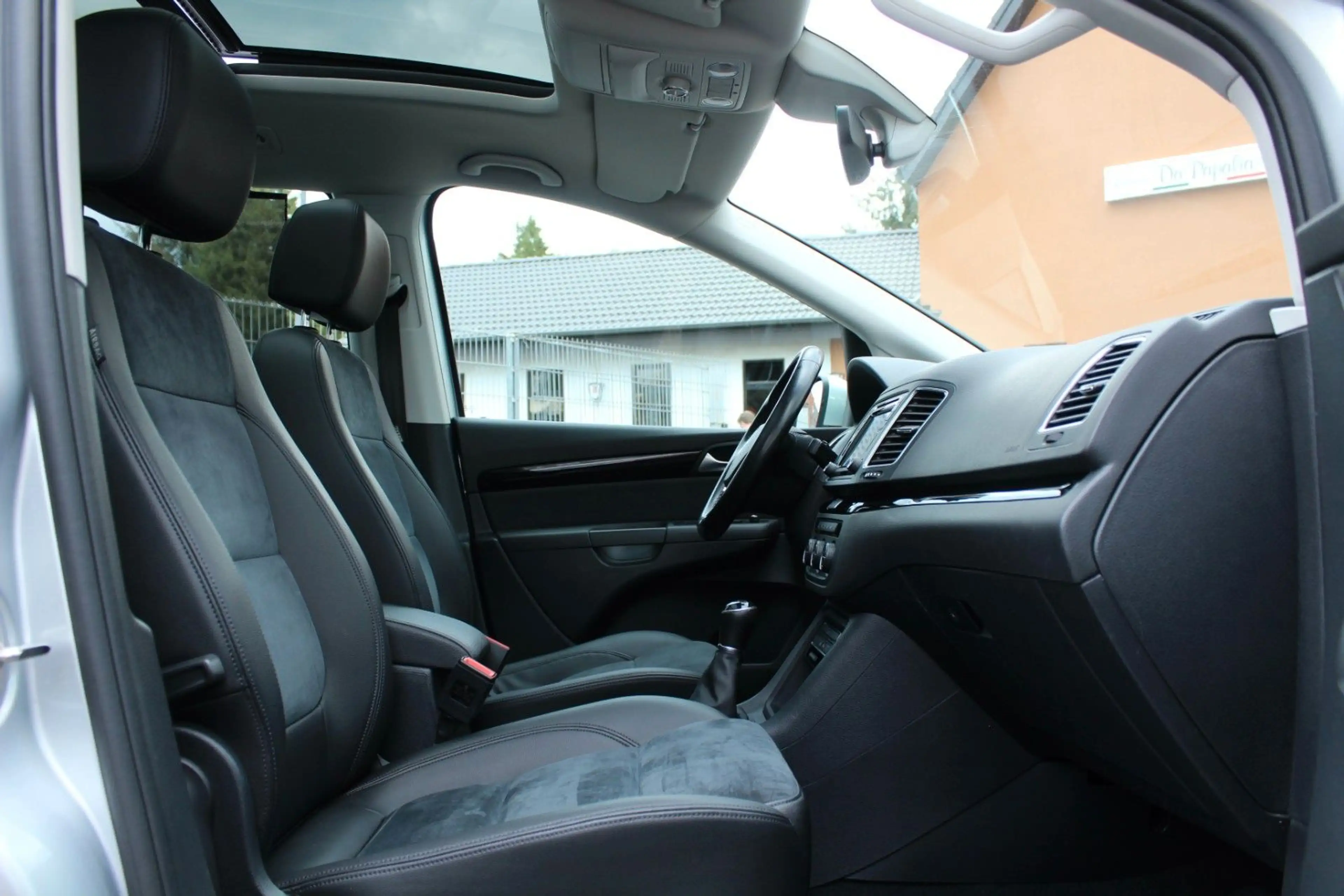Volkswagen Sharan HIGHLINE 1.Hd! 4MOTION 7Sitz KAM PANO ACC — photo 10