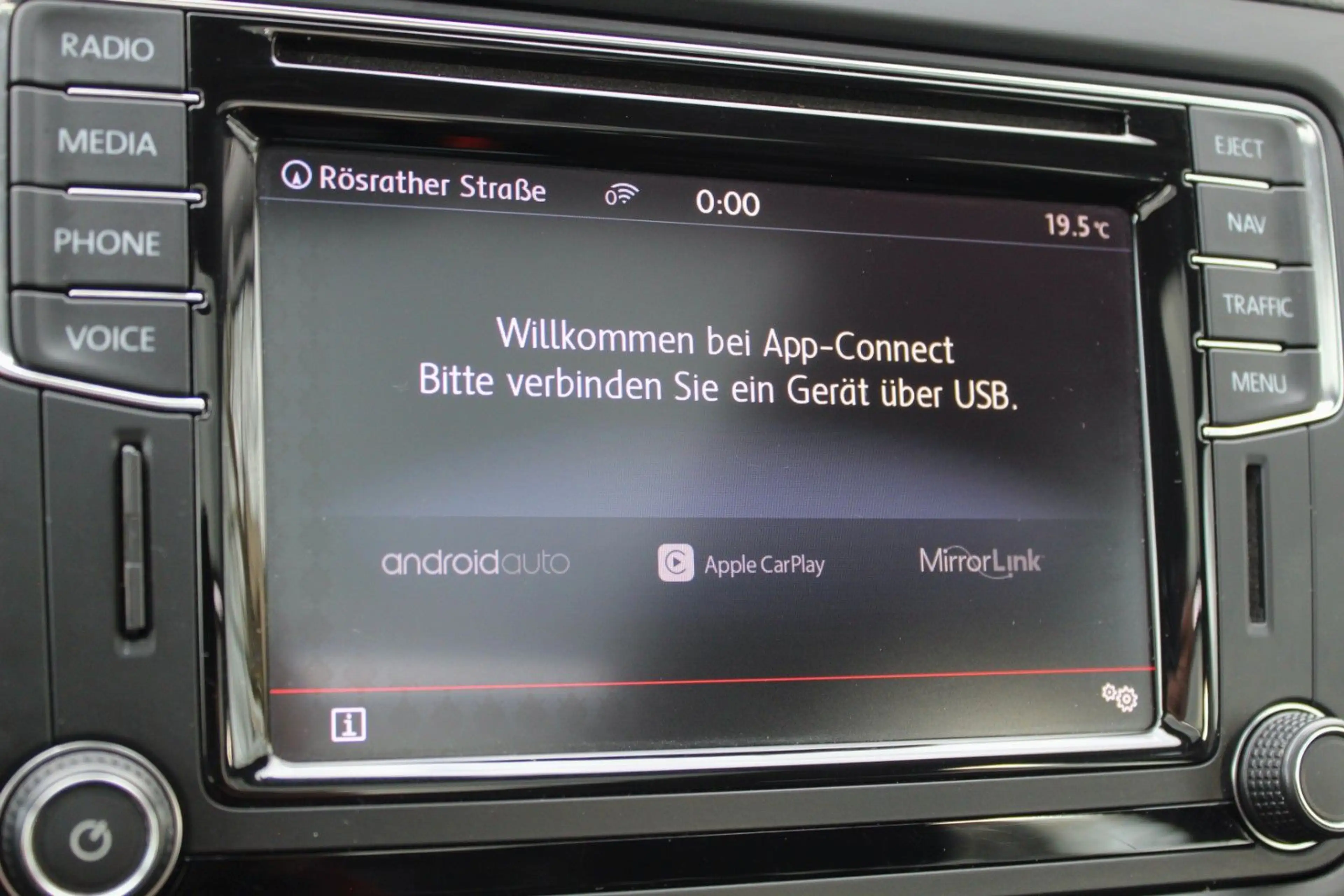 Volkswagen Sharan HIGHLINE 1.Hd! 4MOTION 7Sitz KAM PANO ACC — photo 30