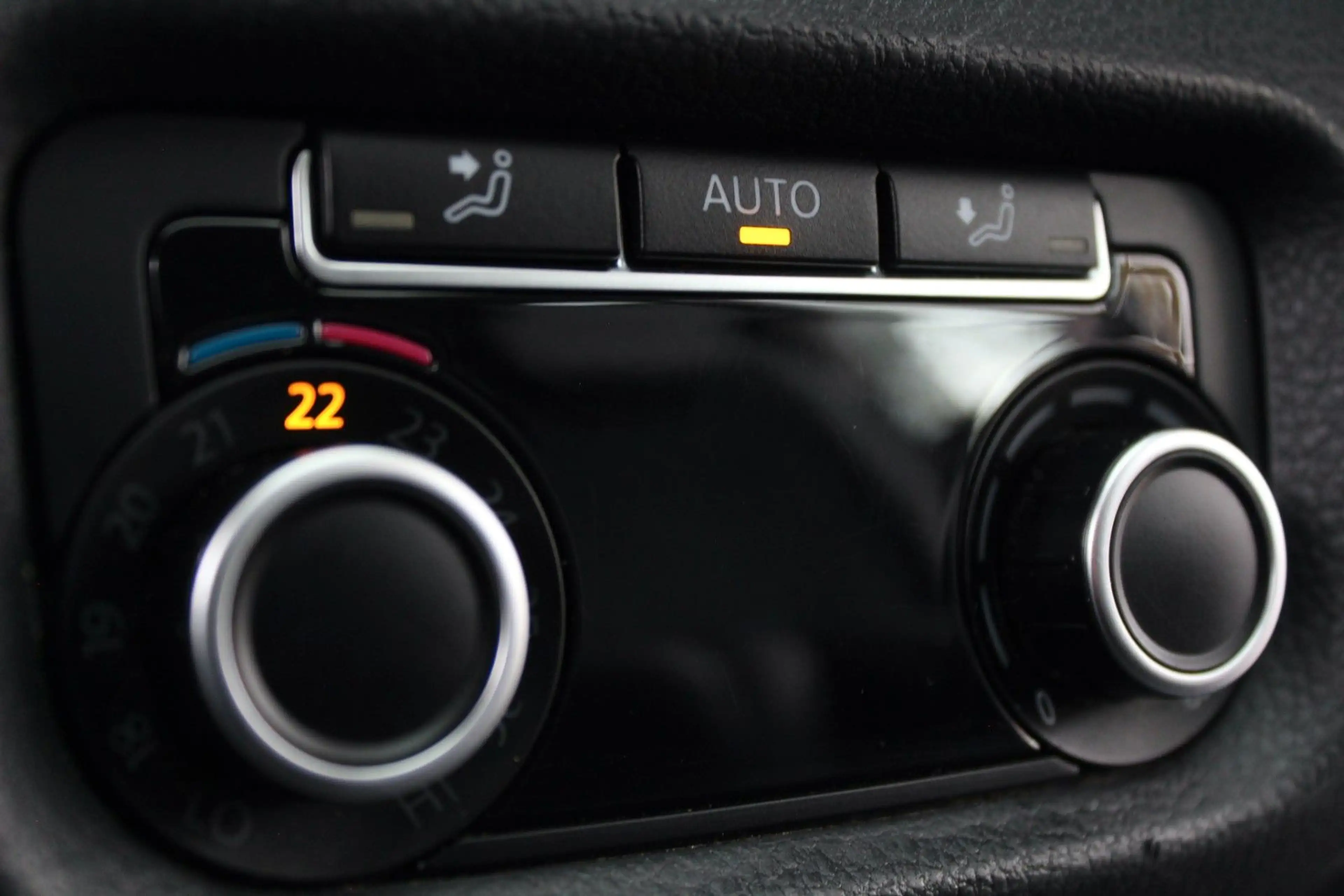 Volkswagen Sharan HIGHLINE 1.Hd! 4MOTION 7Sitz KAM PANO ACC — photo 13
