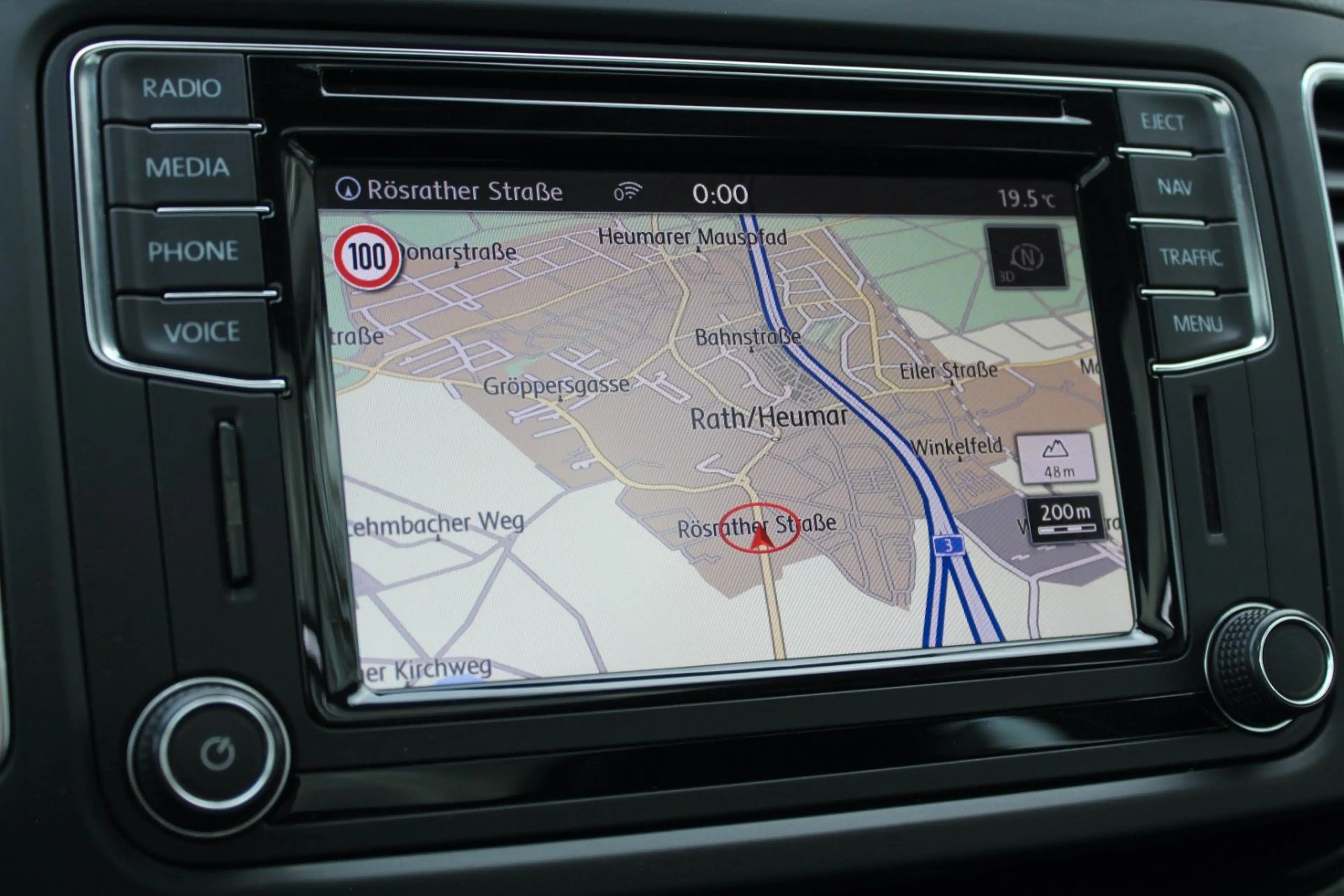 Volkswagen Sharan HIGHLINE 1.Hd! 4MOTION 7Sitz KAM PANO ACC — photo 29