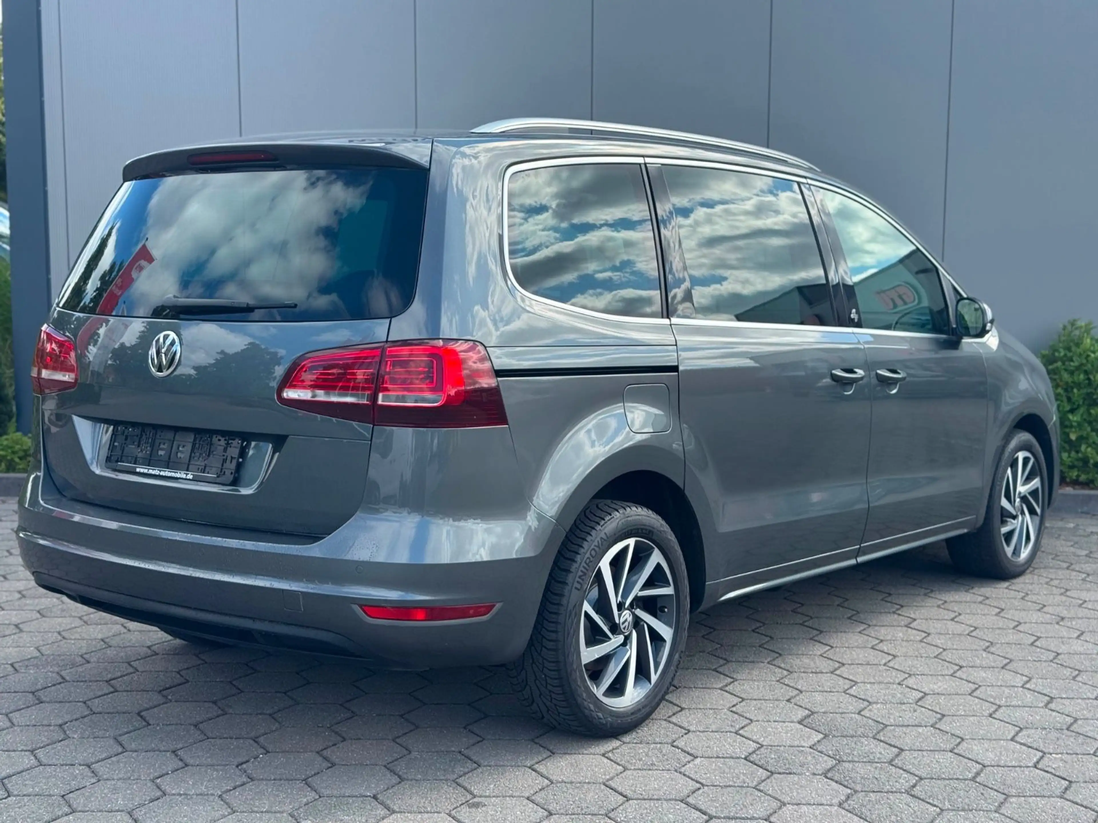 Volkswagen Sharan Sound BMT/Start-Stopp DSG Automatik — photo 3
