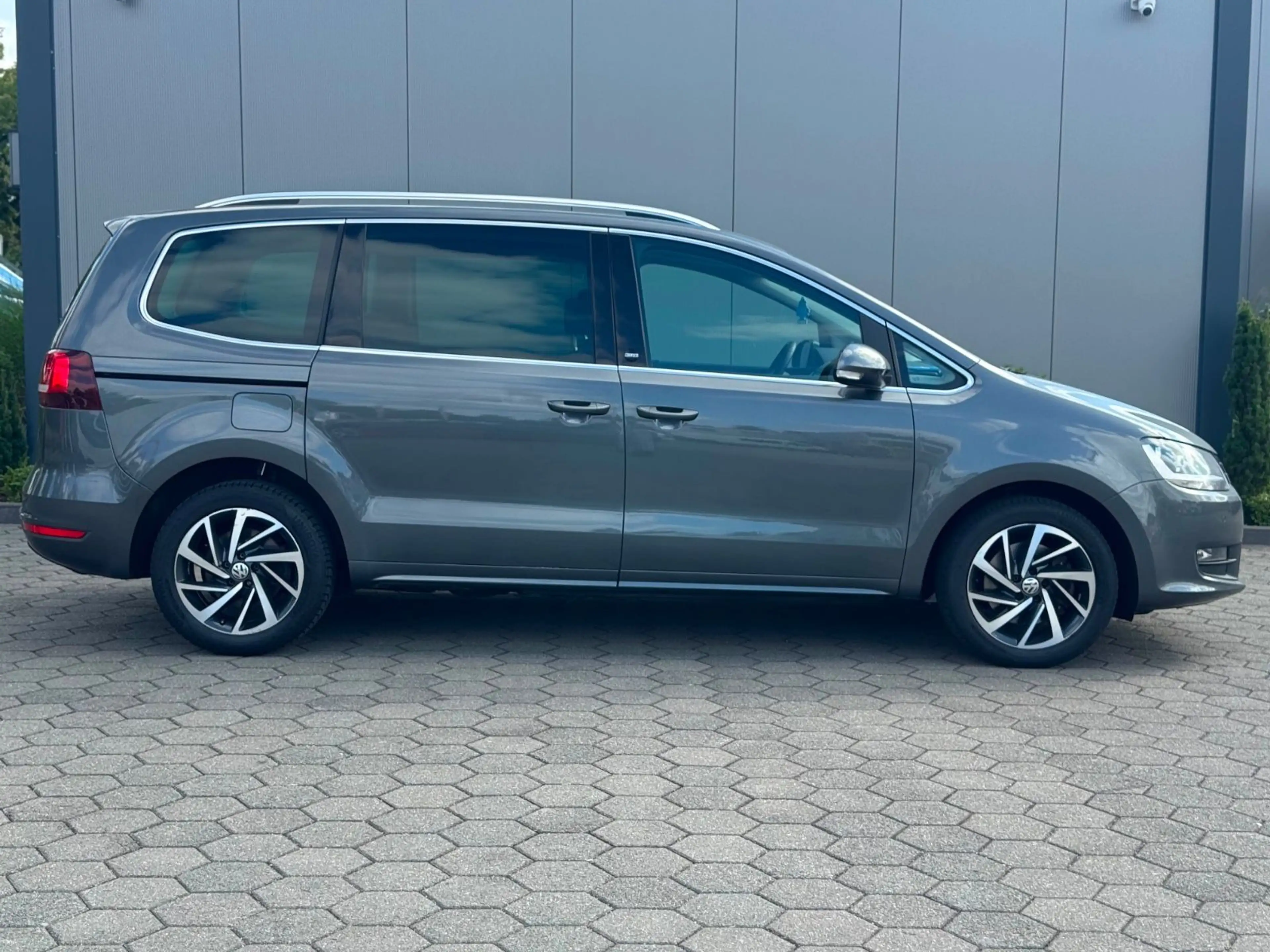 Volkswagen Sharan Sound BMT/Start-Stopp DSG Automatik — photo 6