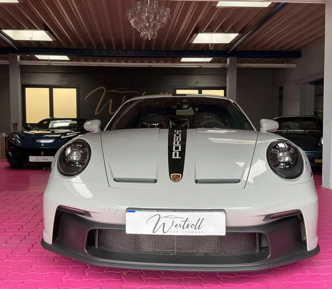 Porsche 992